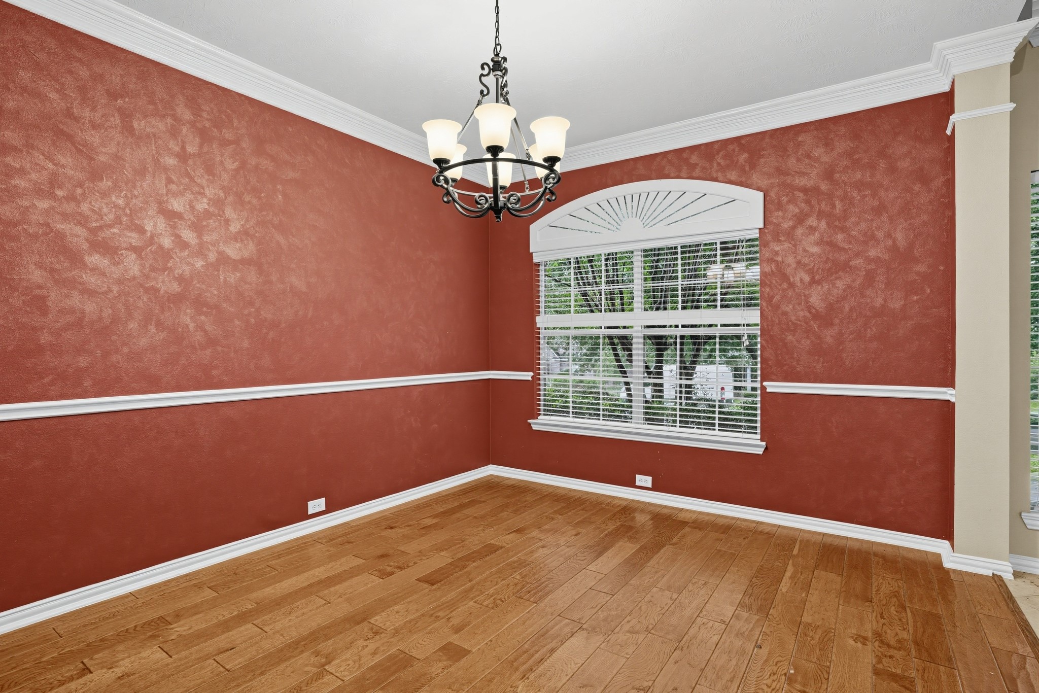 1730 Summergate Drive Property Photo 6