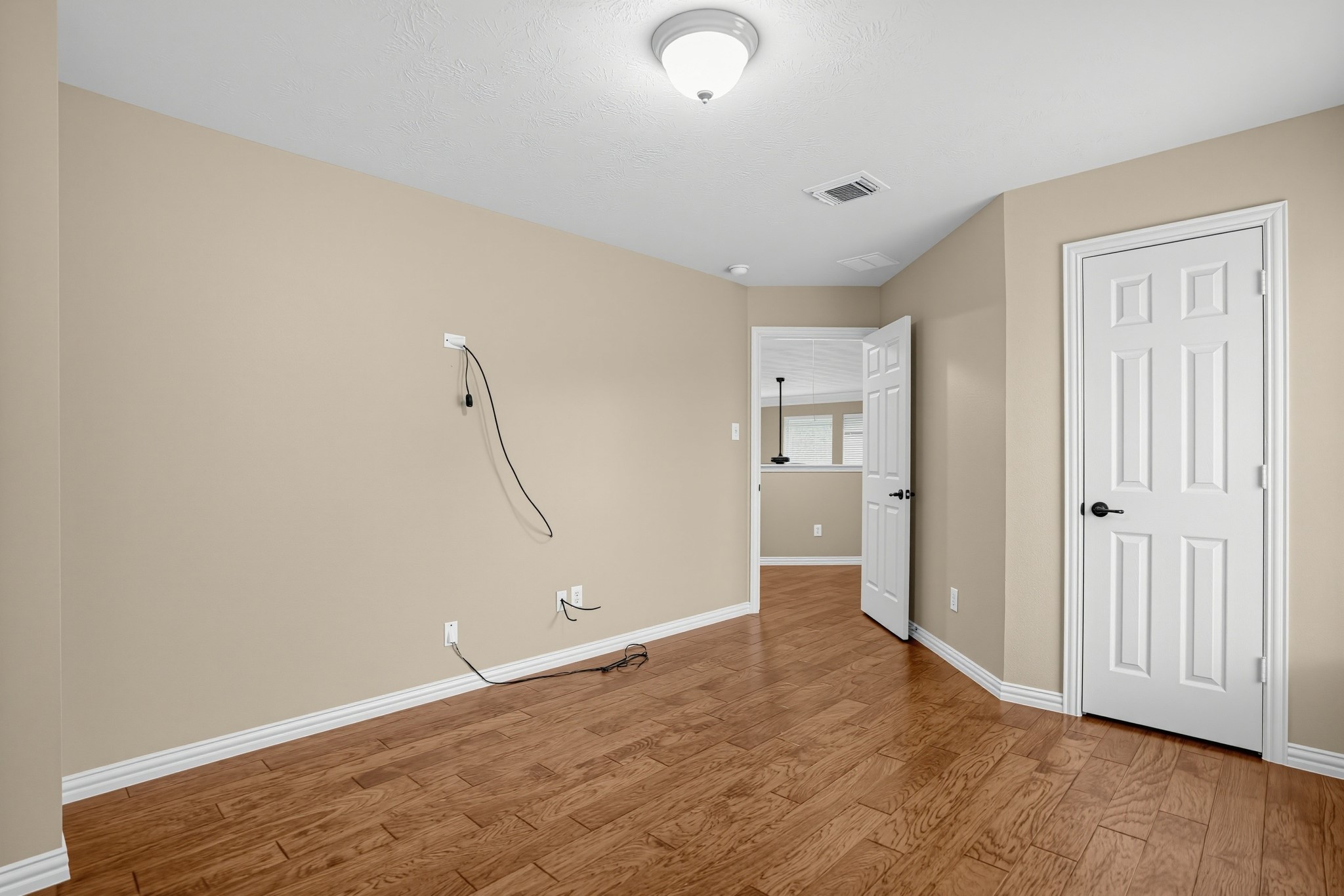 1730 Summergate Drive Property Photo 23
