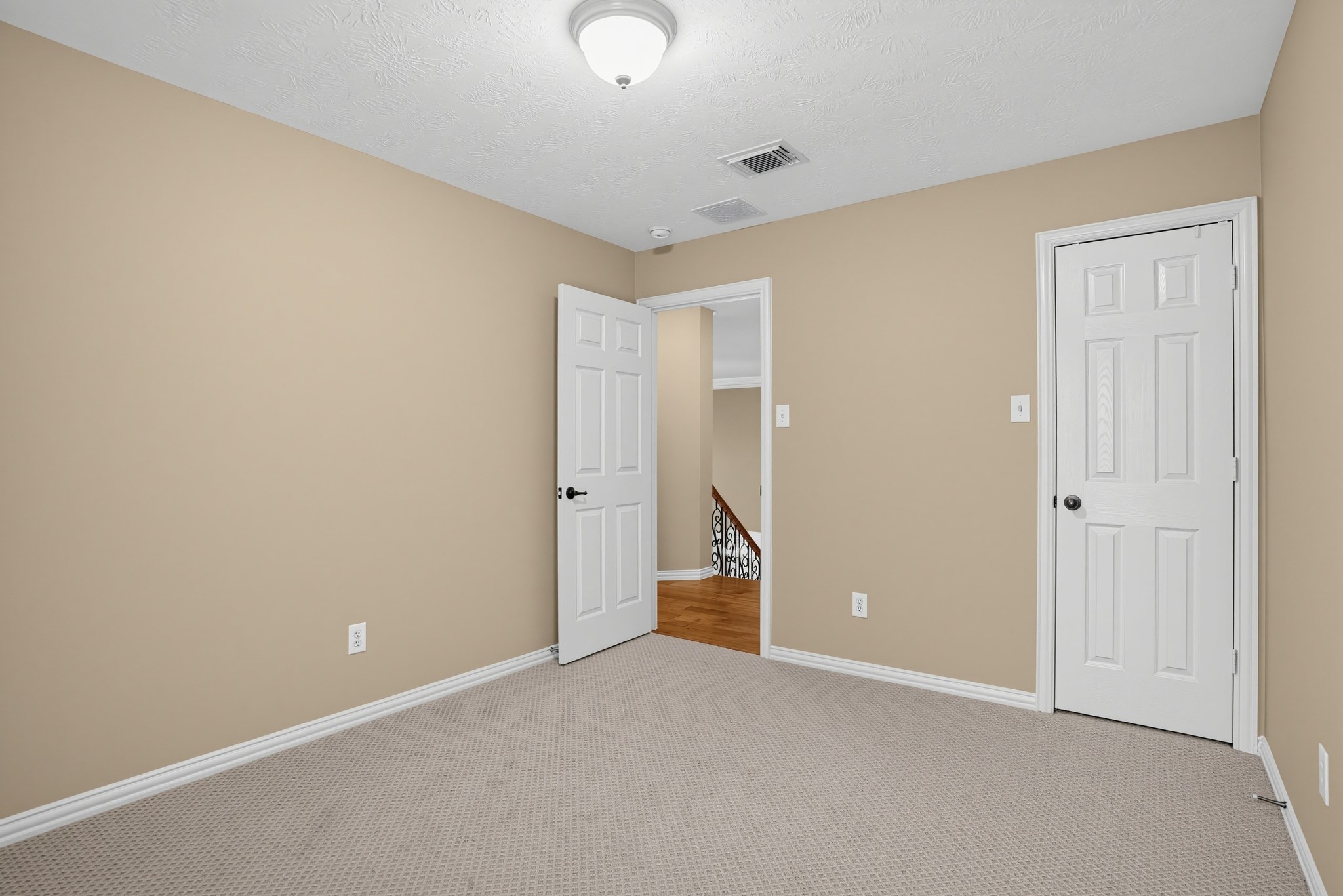 1730 Summergate Drive Property Photo 24