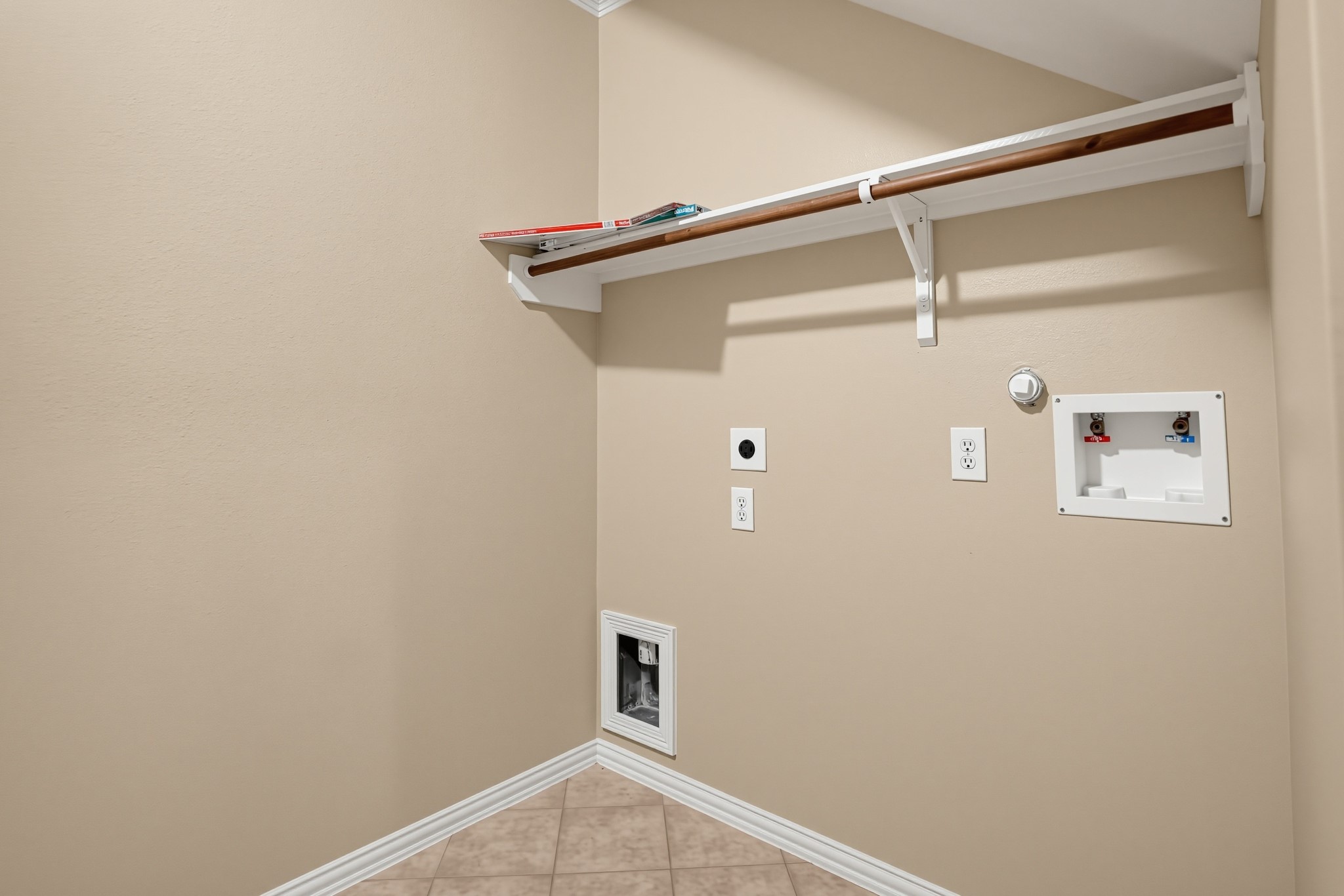 1730 Summergate Drive Property Photo 36
