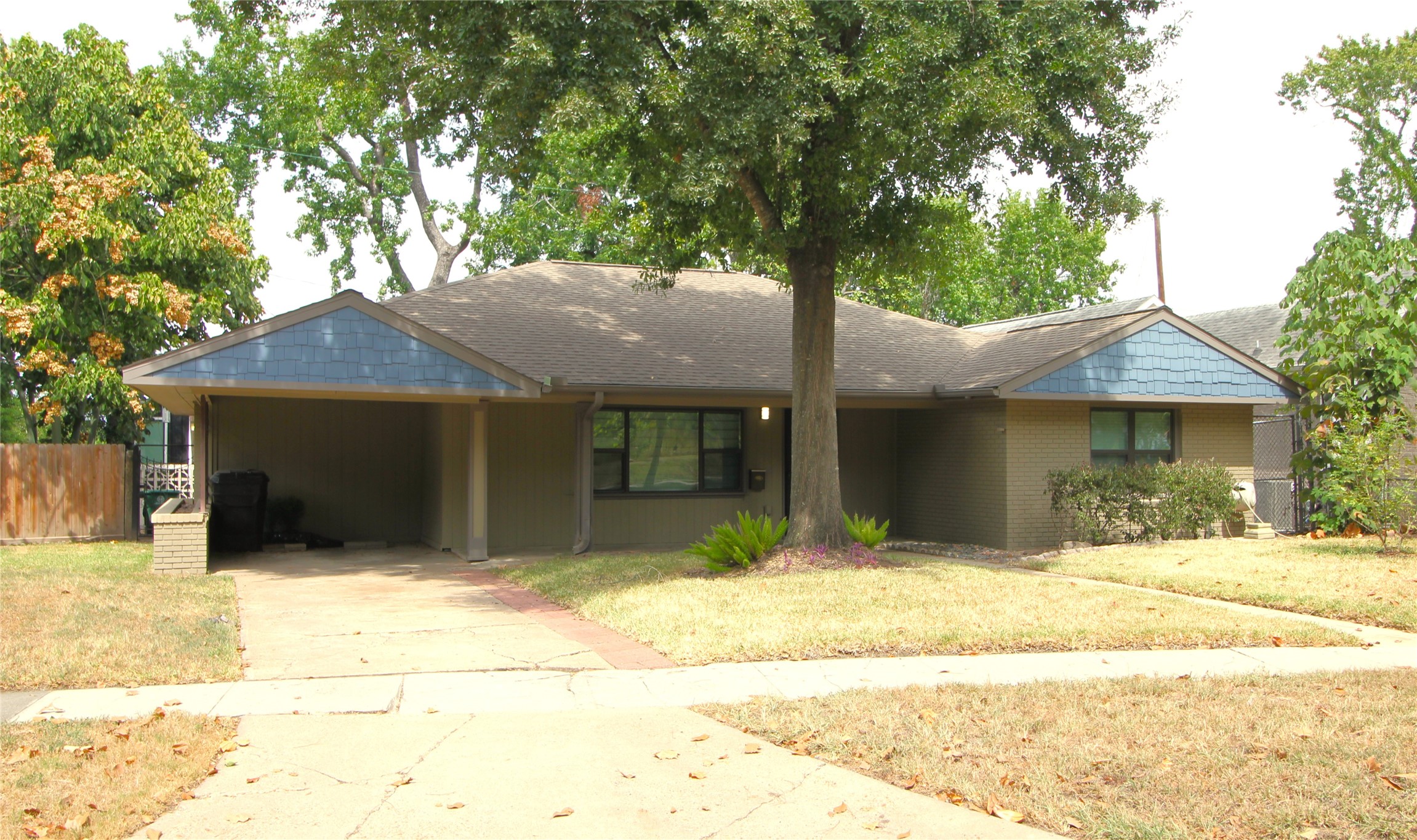6729 Sylvan Road Property Photo 1