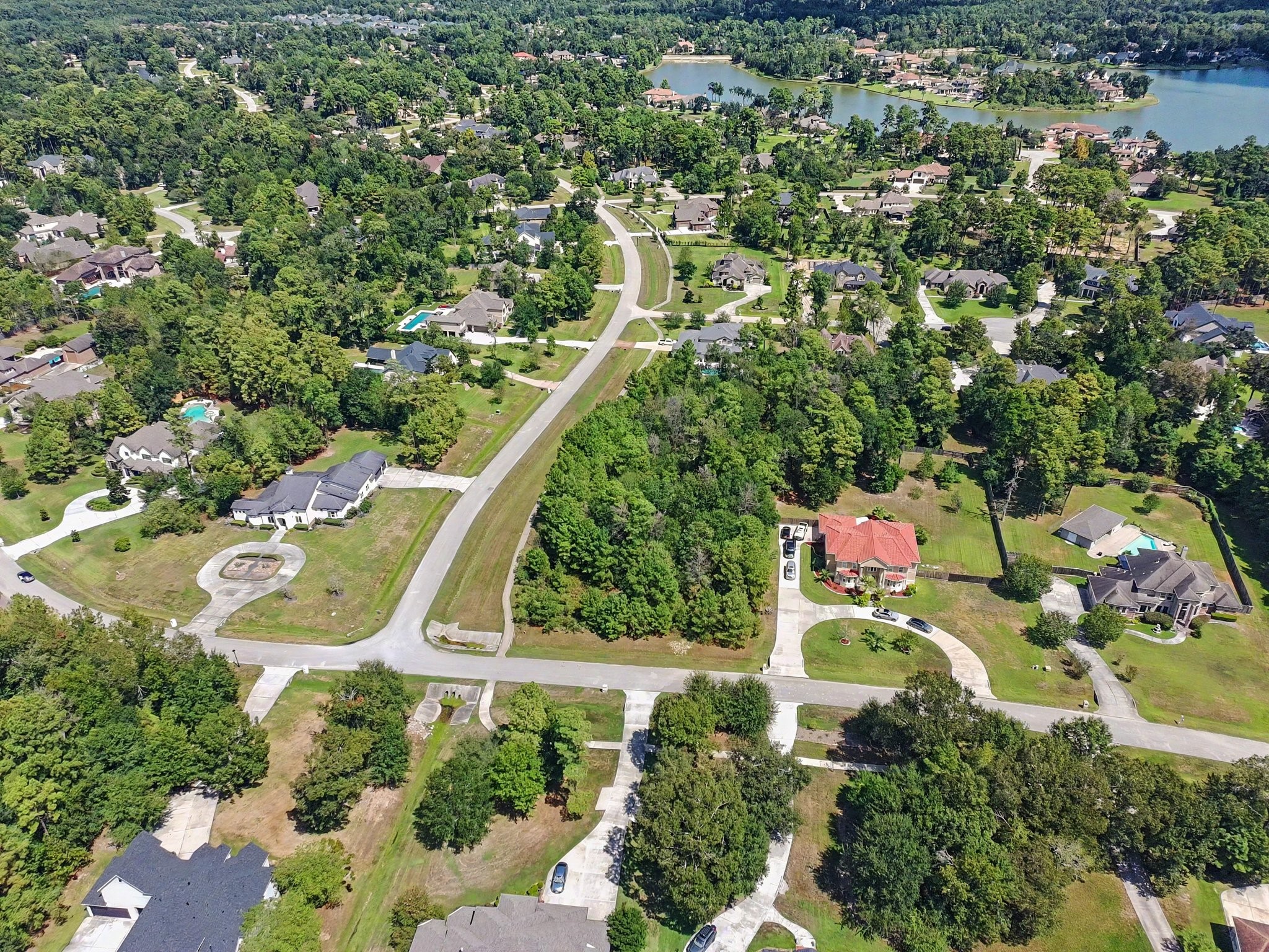 4435 Chateau Creek Way Property Photo 9