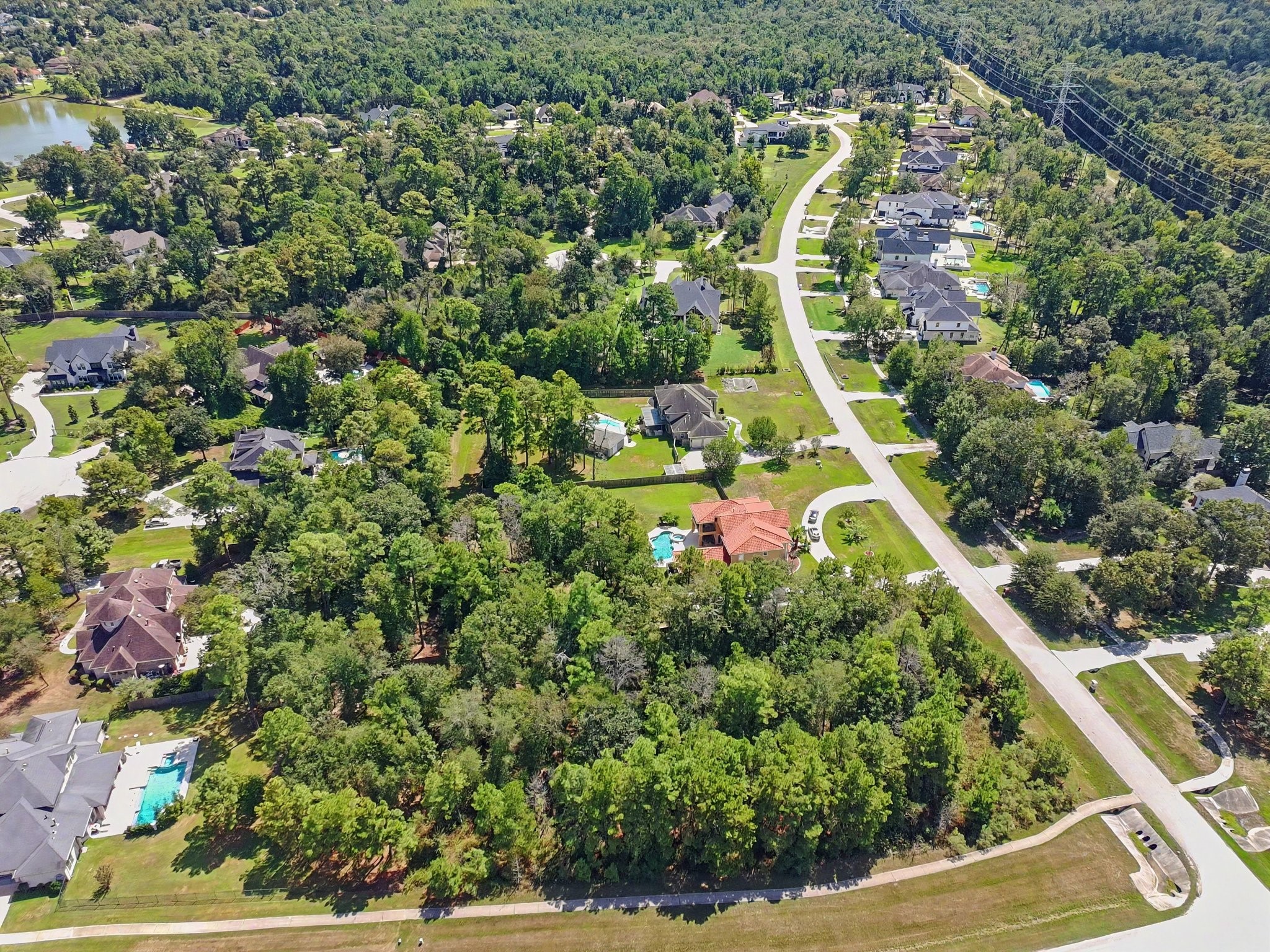 4435 Chateau Creek Way Property Photo 16