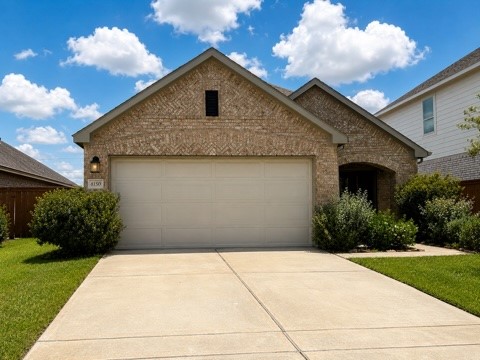 8150 Royal Breeze Drive Property Photo 1
