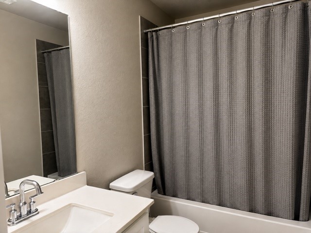8150 Royal Breeze Drive Property Photo 10