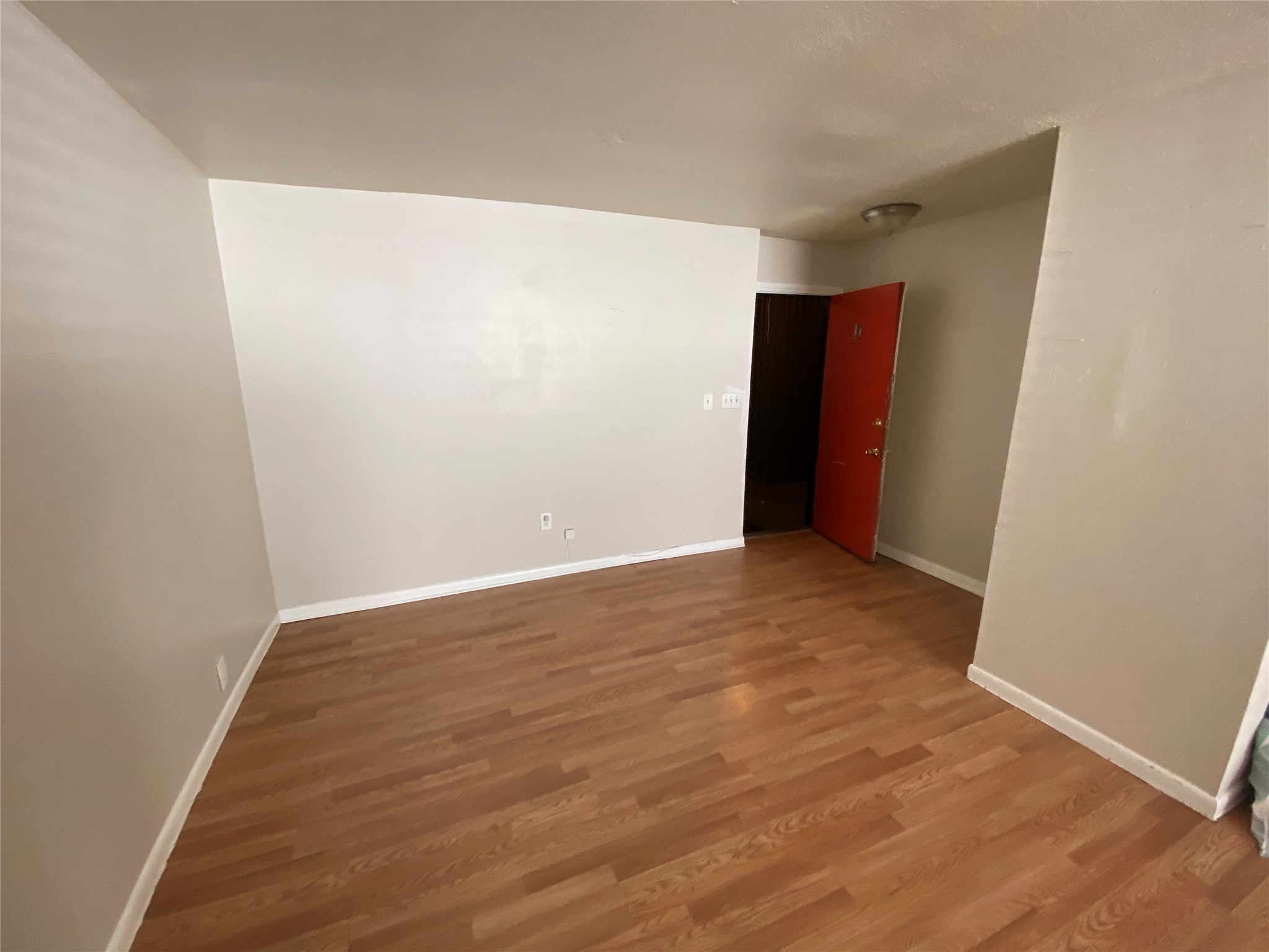 502 West Alabama Street 15 Property Photo 3