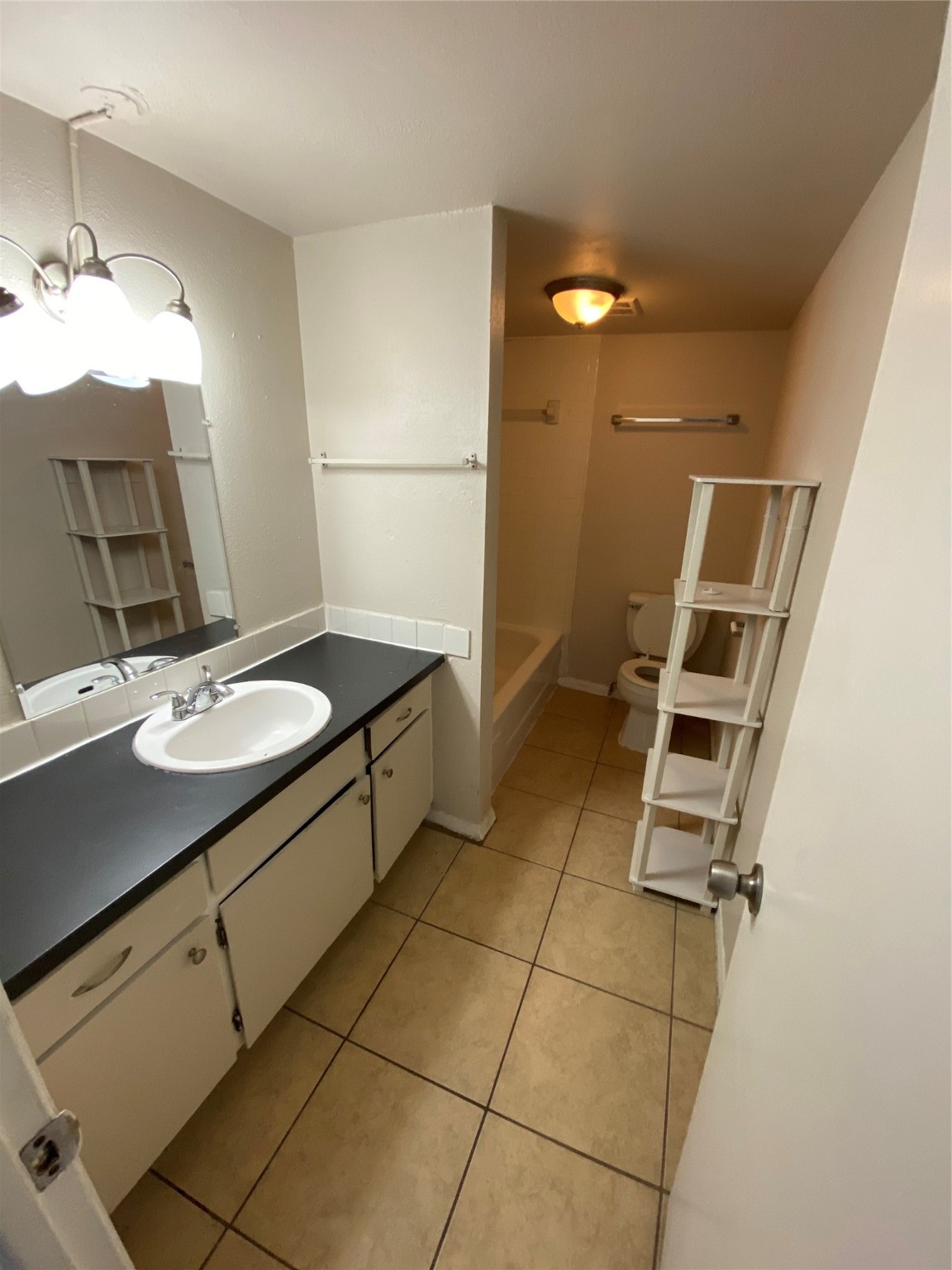 502 West Alabama Street 15 Property Photo 12