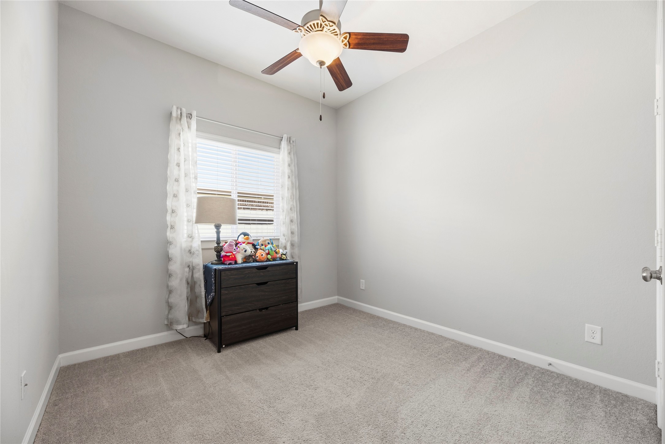 25102 Dovetail Cove Court Property Photo 14