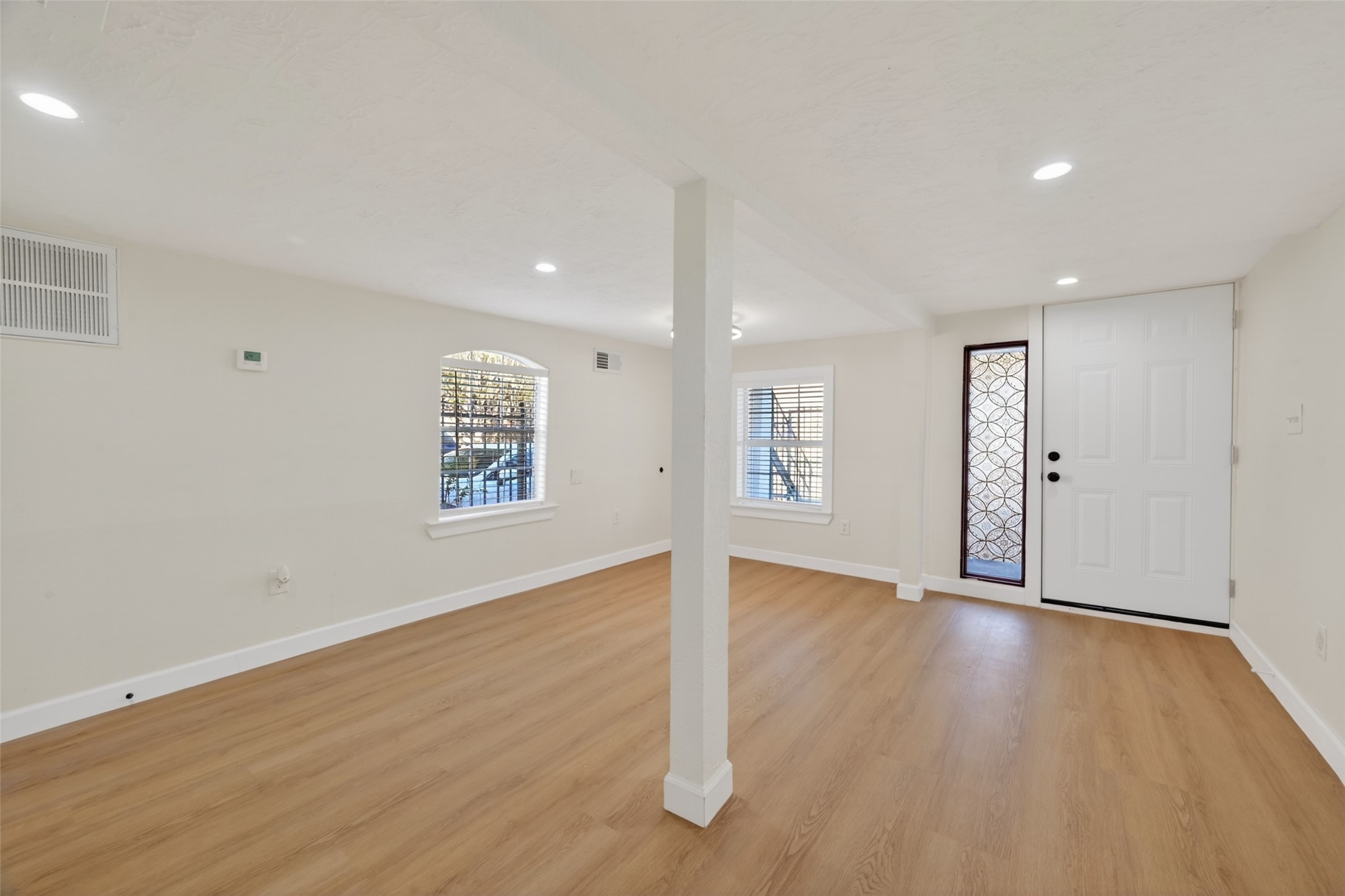 2118 Webster 3 Property Photo 3