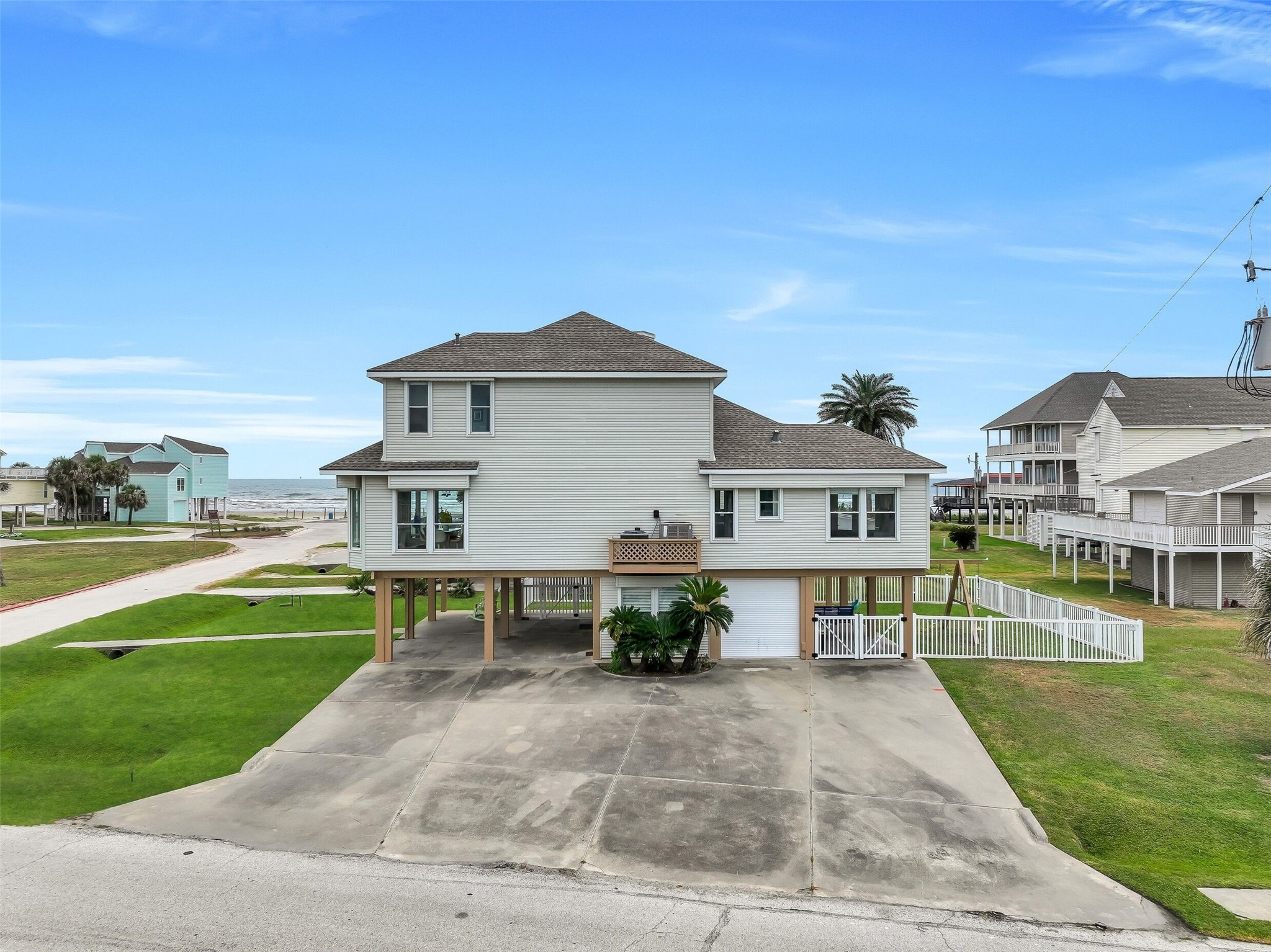 4203 Campeche Court Property Photo 3