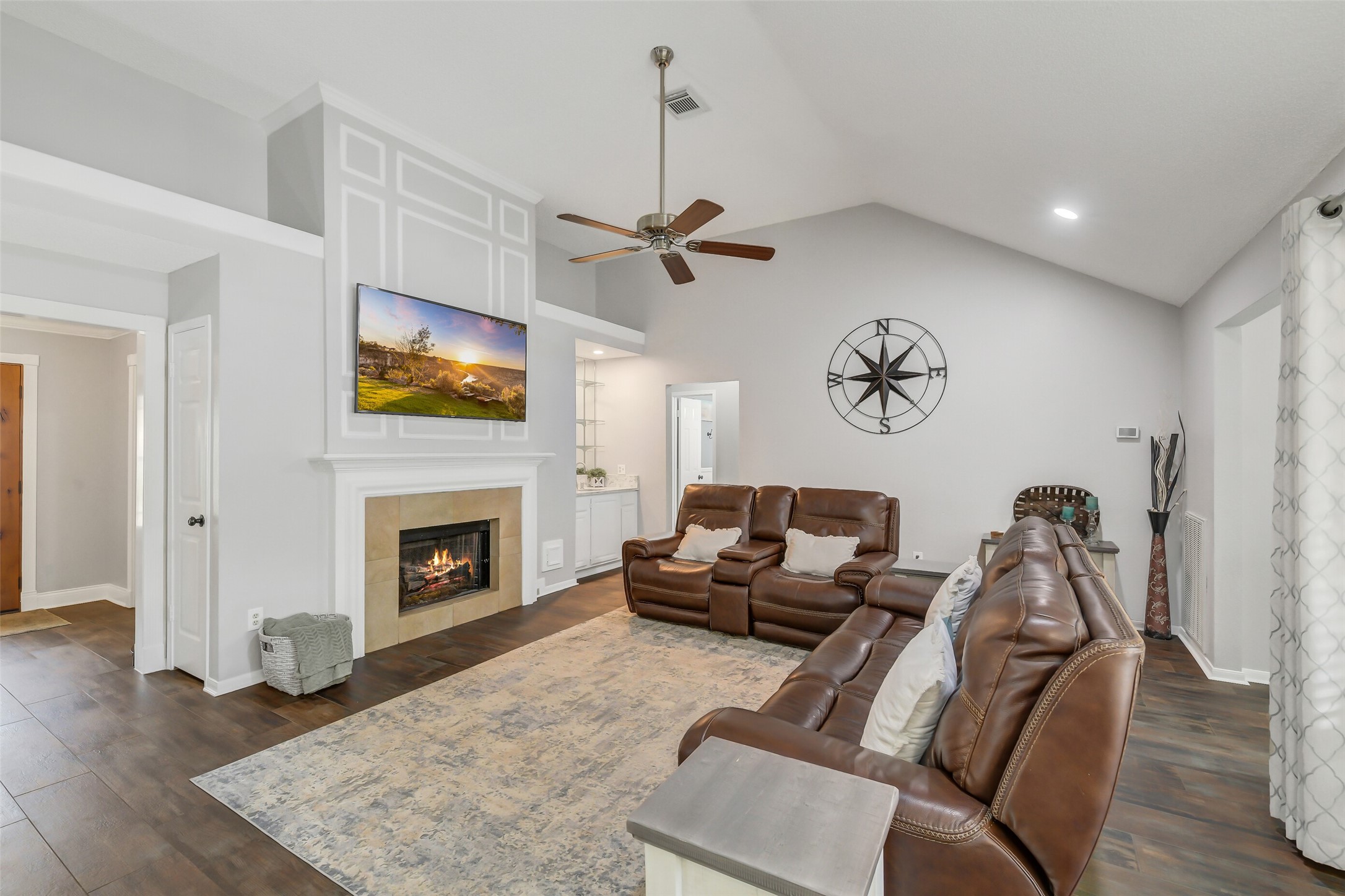 15403 Freestone Peach Lane Property Photo 12