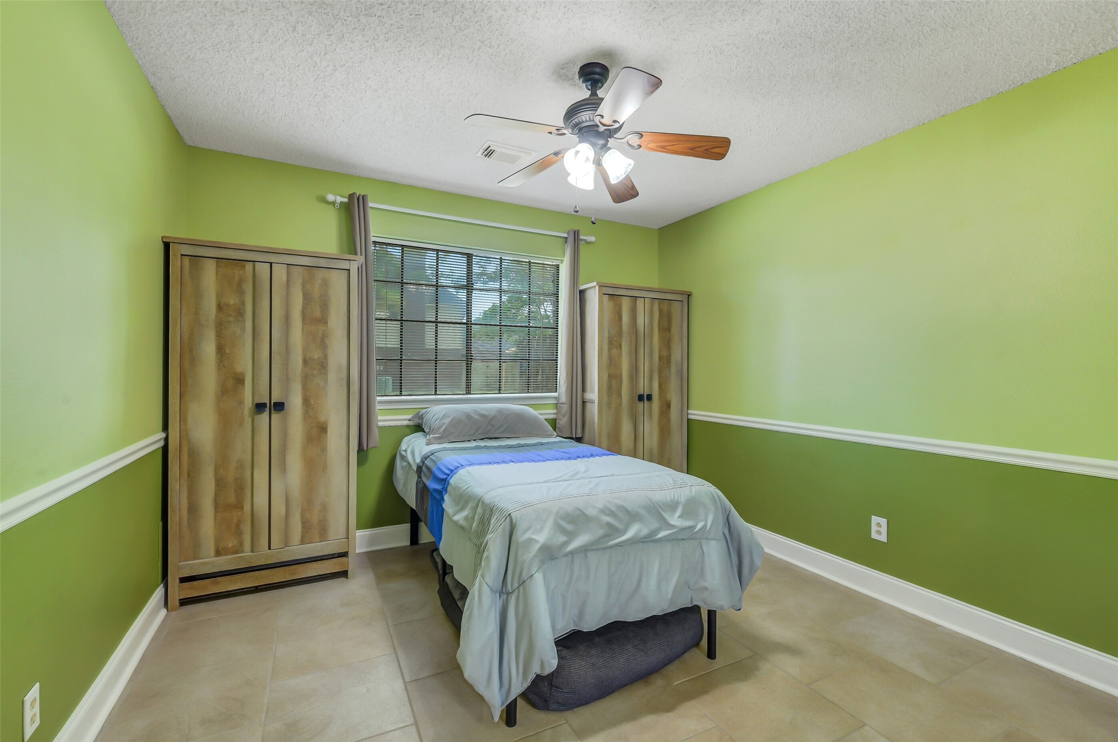 15403 Freestone Peach Lane Property Photo 25