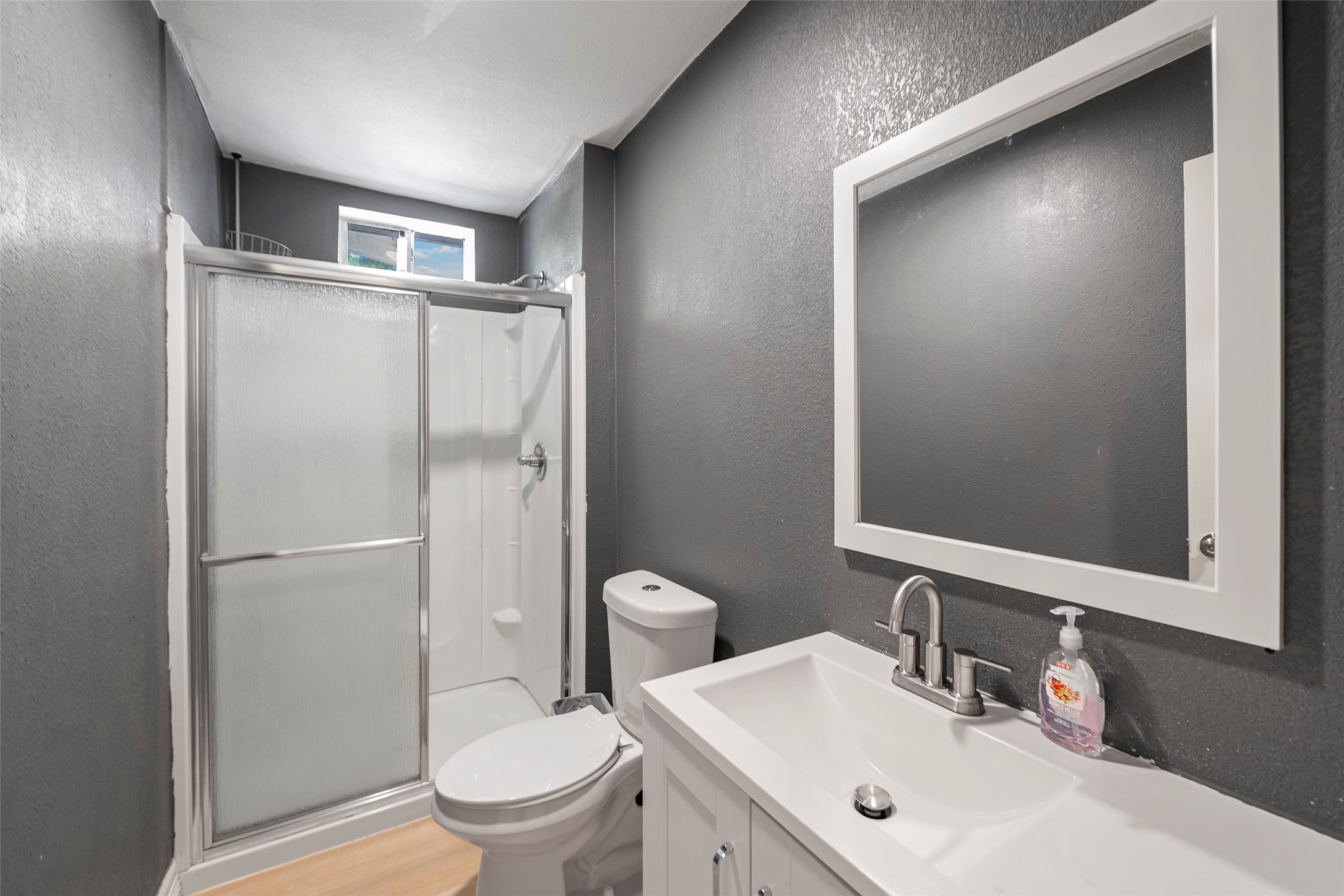 2061 Road 5100 Property Photo 5