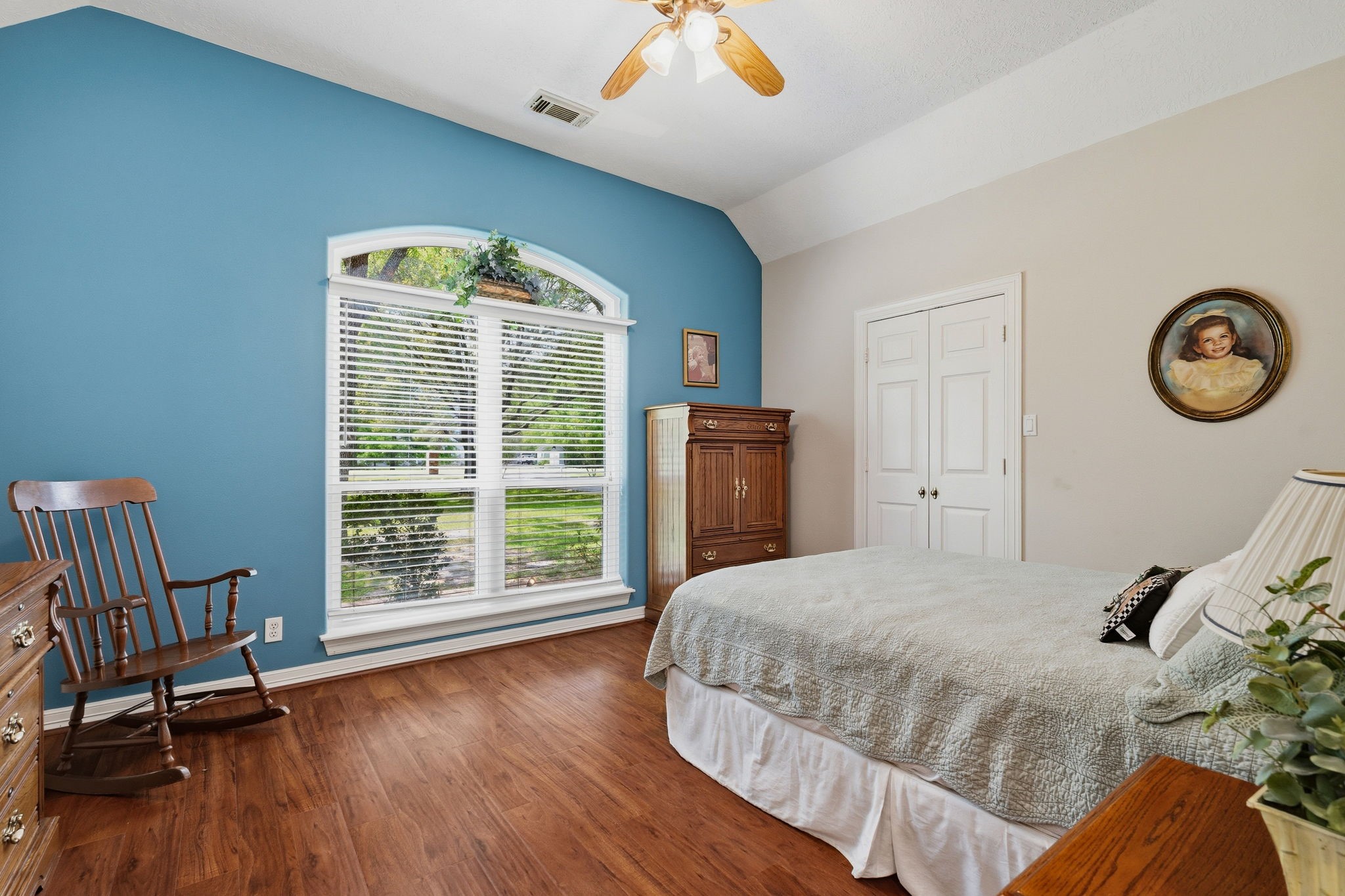 11714 Creek View Lane Property Photo 24