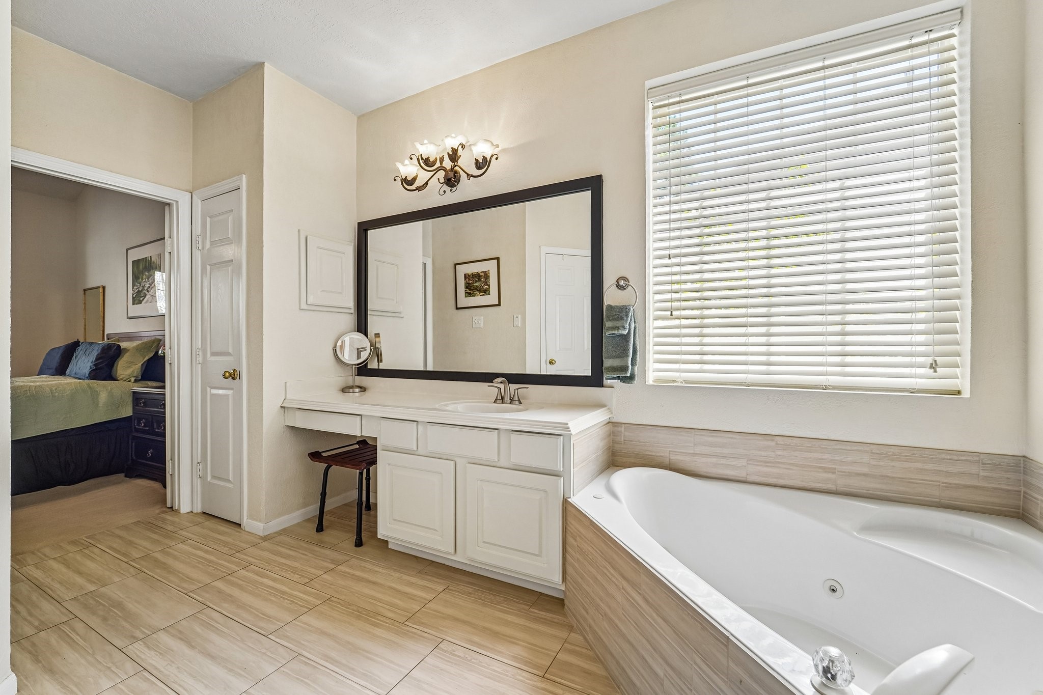 14 Serene Creek Place Property Photo 24