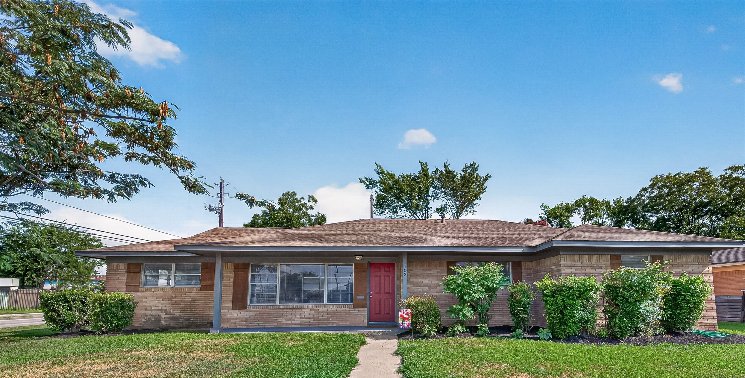 103 E Janisch Road