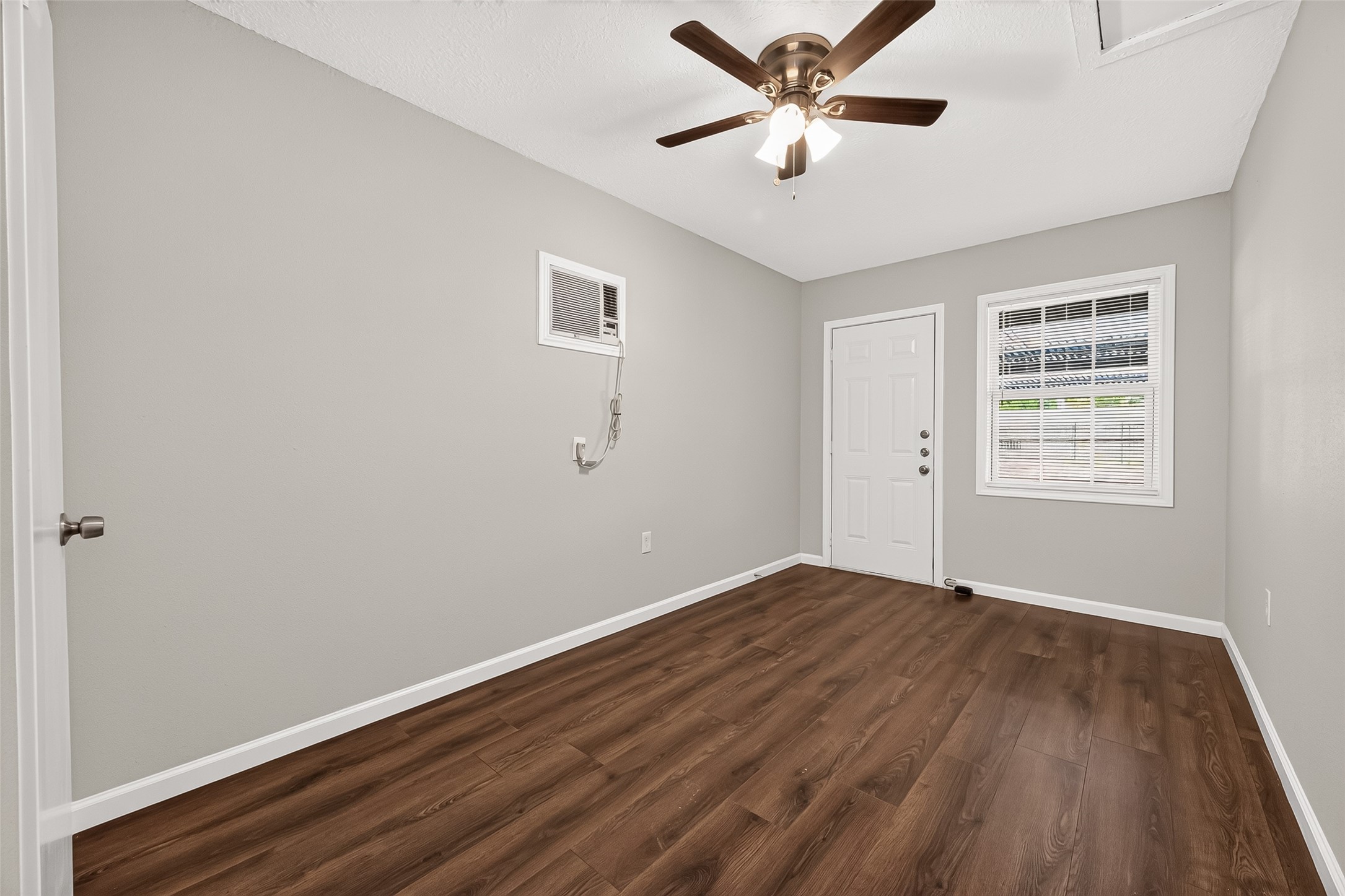 103 E Janisch Road Property Photo 23