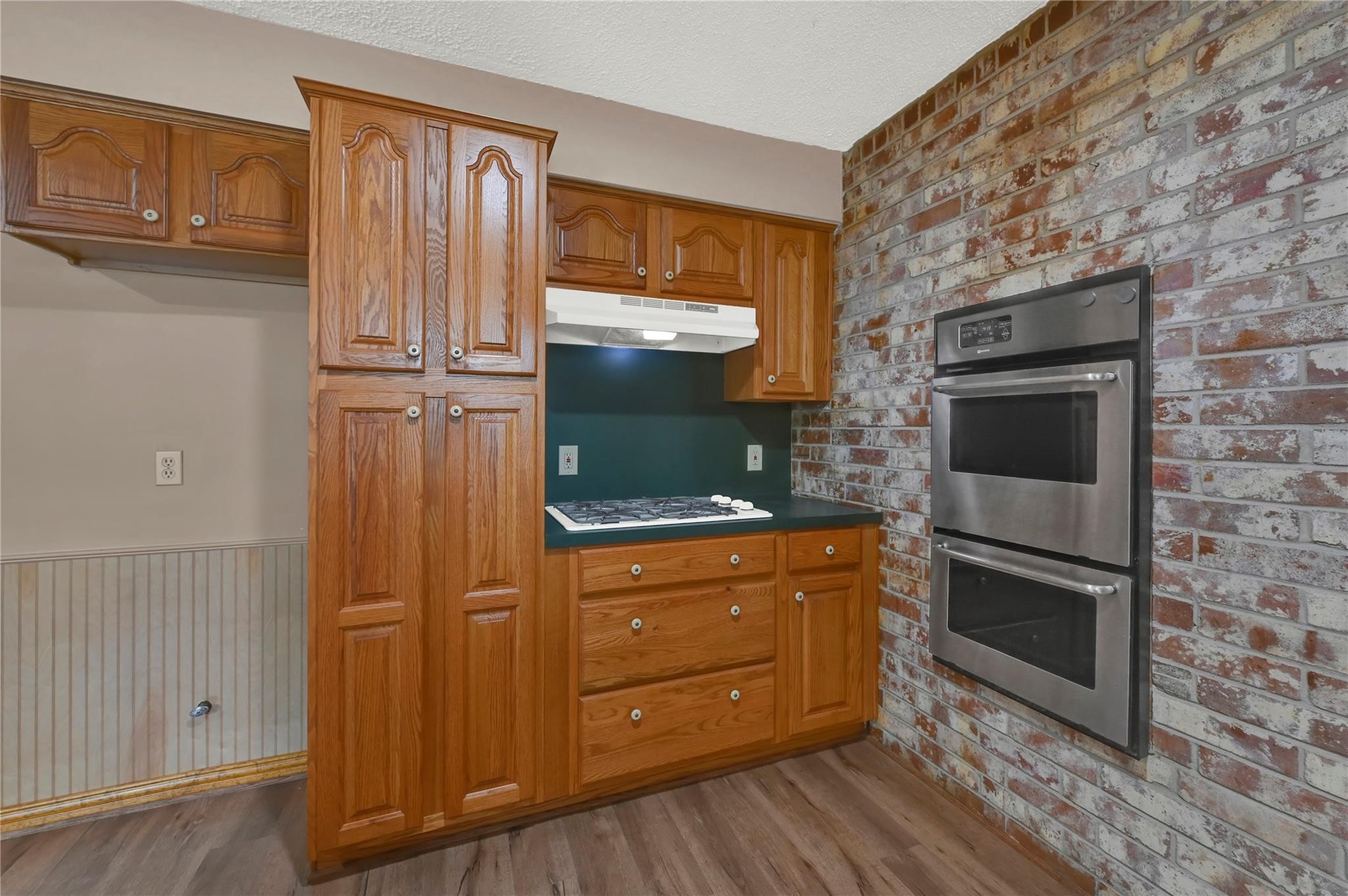 371 Windsor Square Property Photo 10
