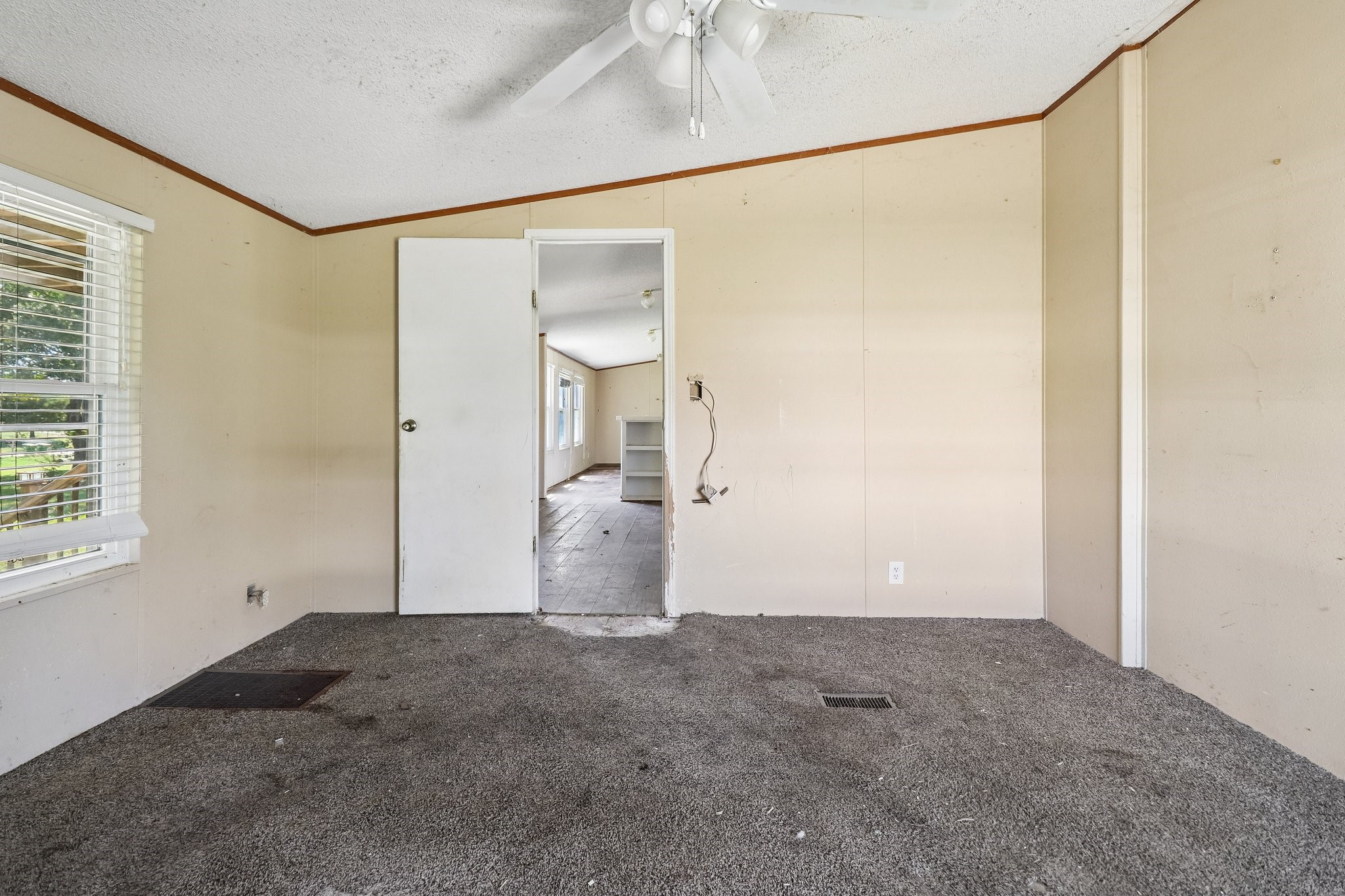 169 Lowrey Circle Property Photo 10