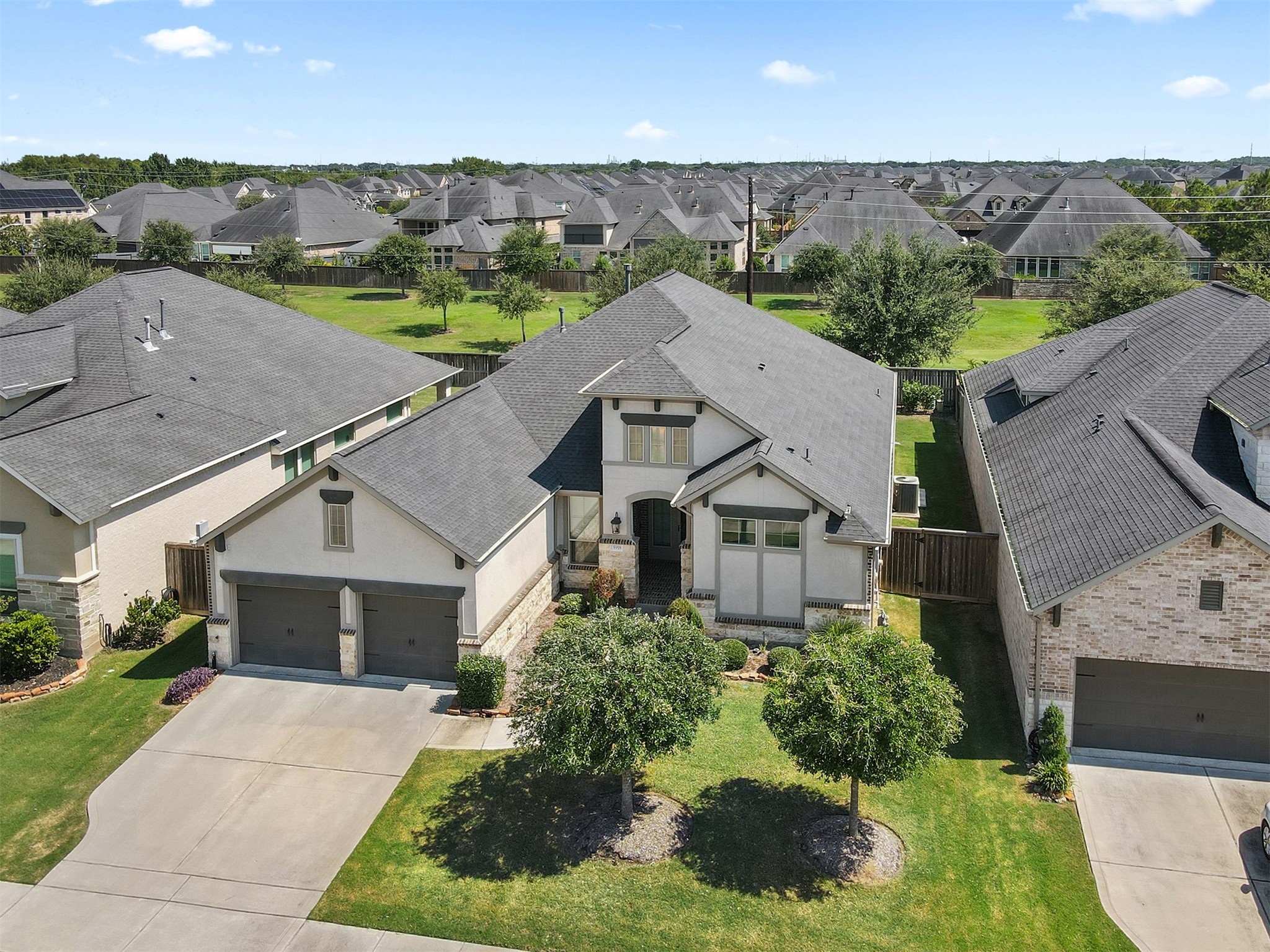 5918 Wedgewood Heights Way Property Photo 3