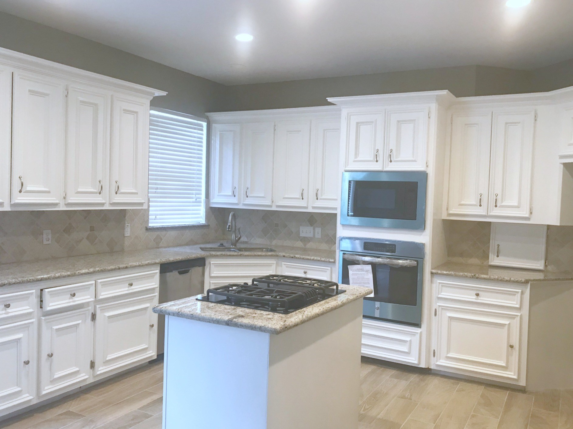 11514 Aspenway Drive Property Photo 5
