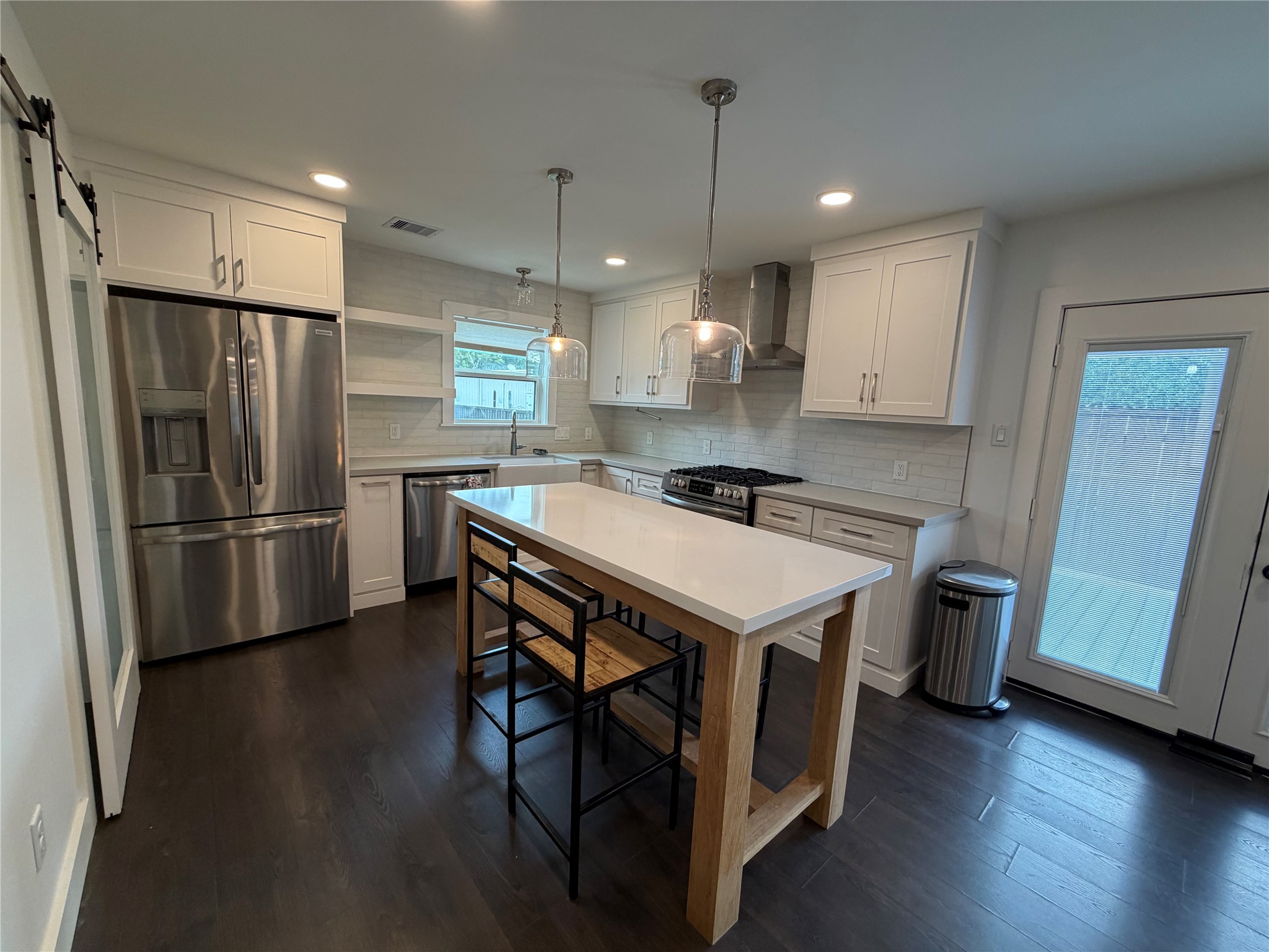 4208 Arlington Street Property Photo 4