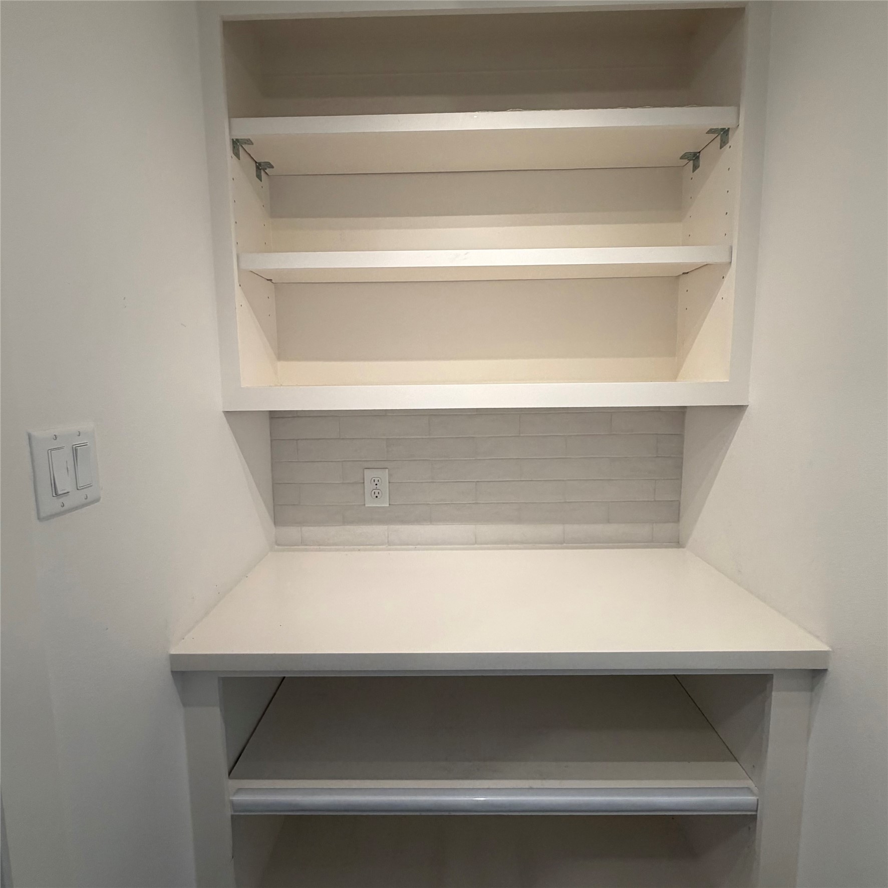 4208 Arlington Street Property Photo 7