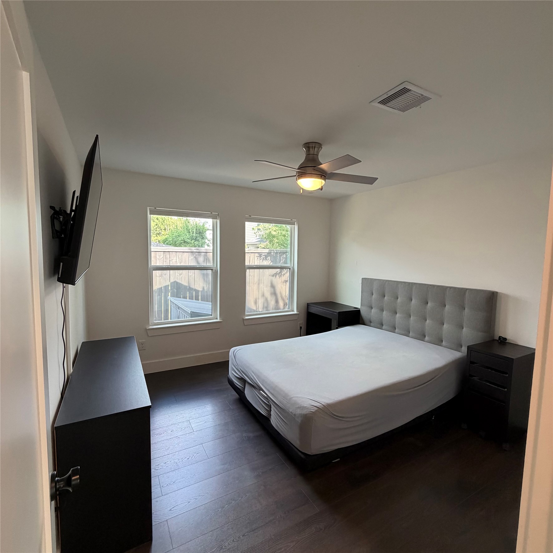 4208 Arlington Street Property Photo 14