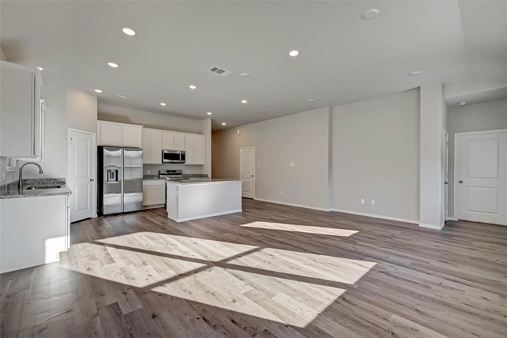 7074 Gentle Breeze Drive Property Photo 3