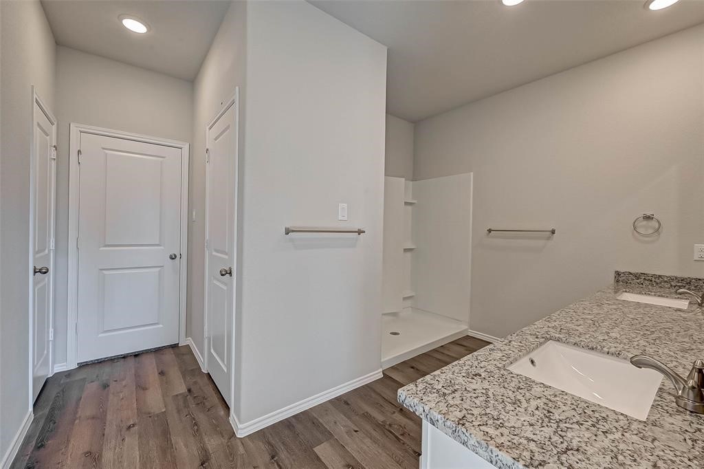 7074 Gentle Breeze Drive Property Photo 14