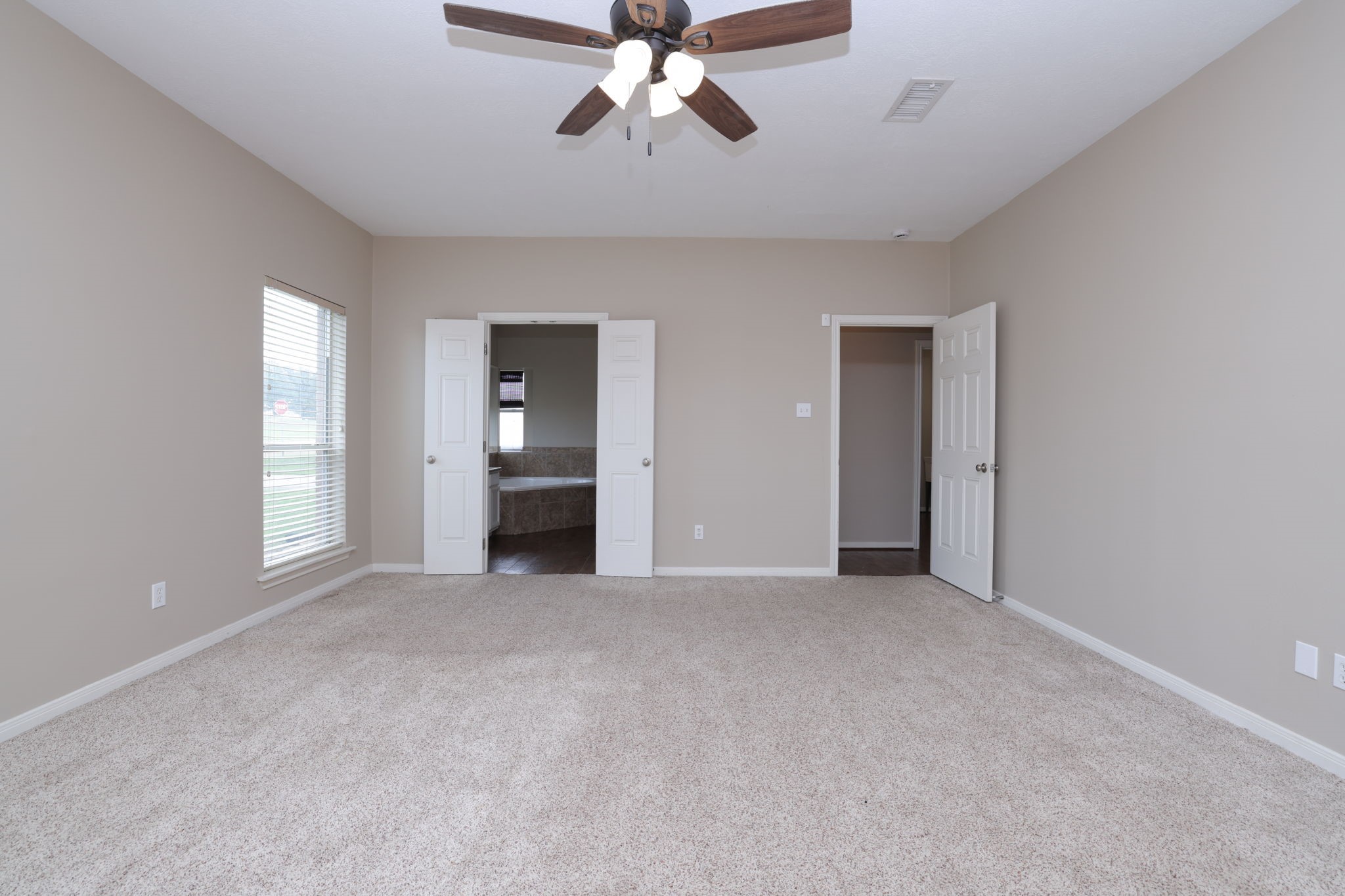 105 Lawrence Marshall Dr Property Photo 23