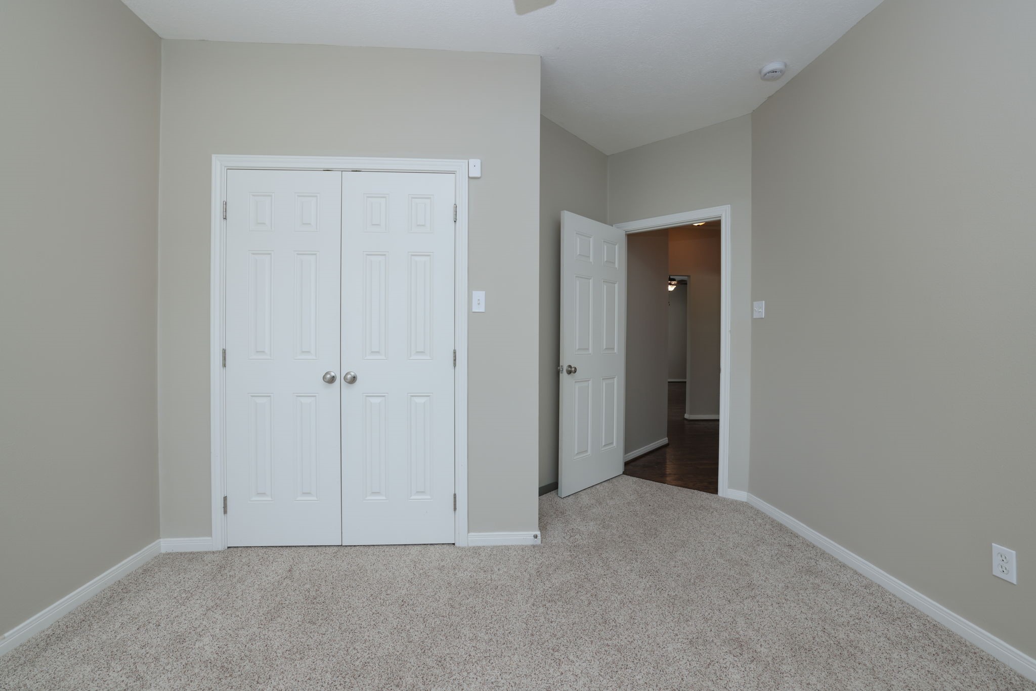 105 Lawrence Marshall Dr Property Photo 33