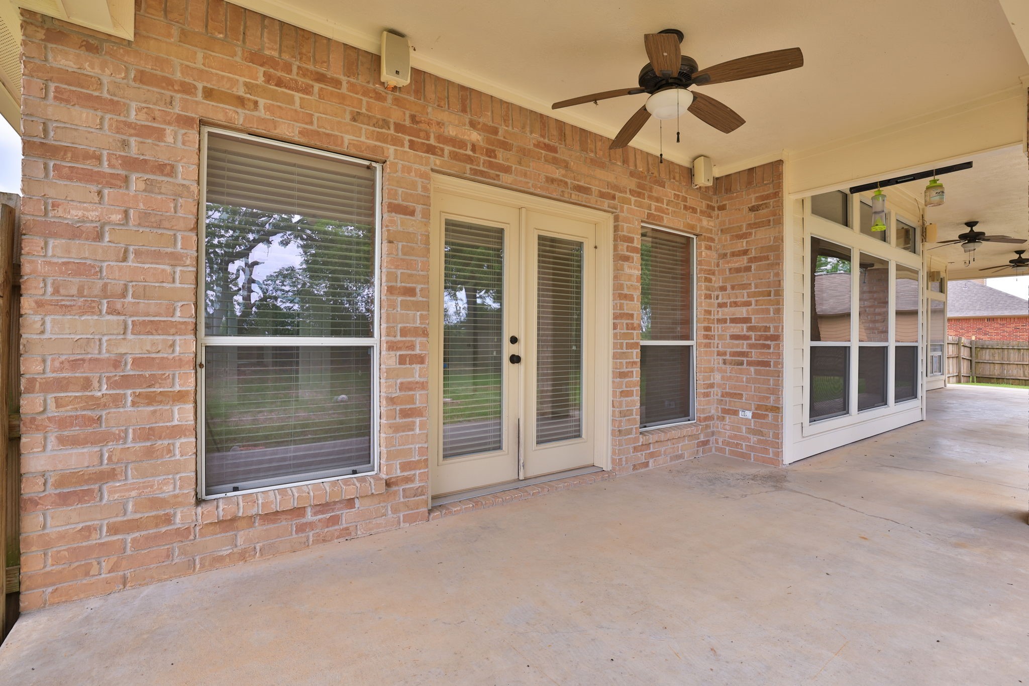 105 Lawrence Marshall Dr Property Photo 35