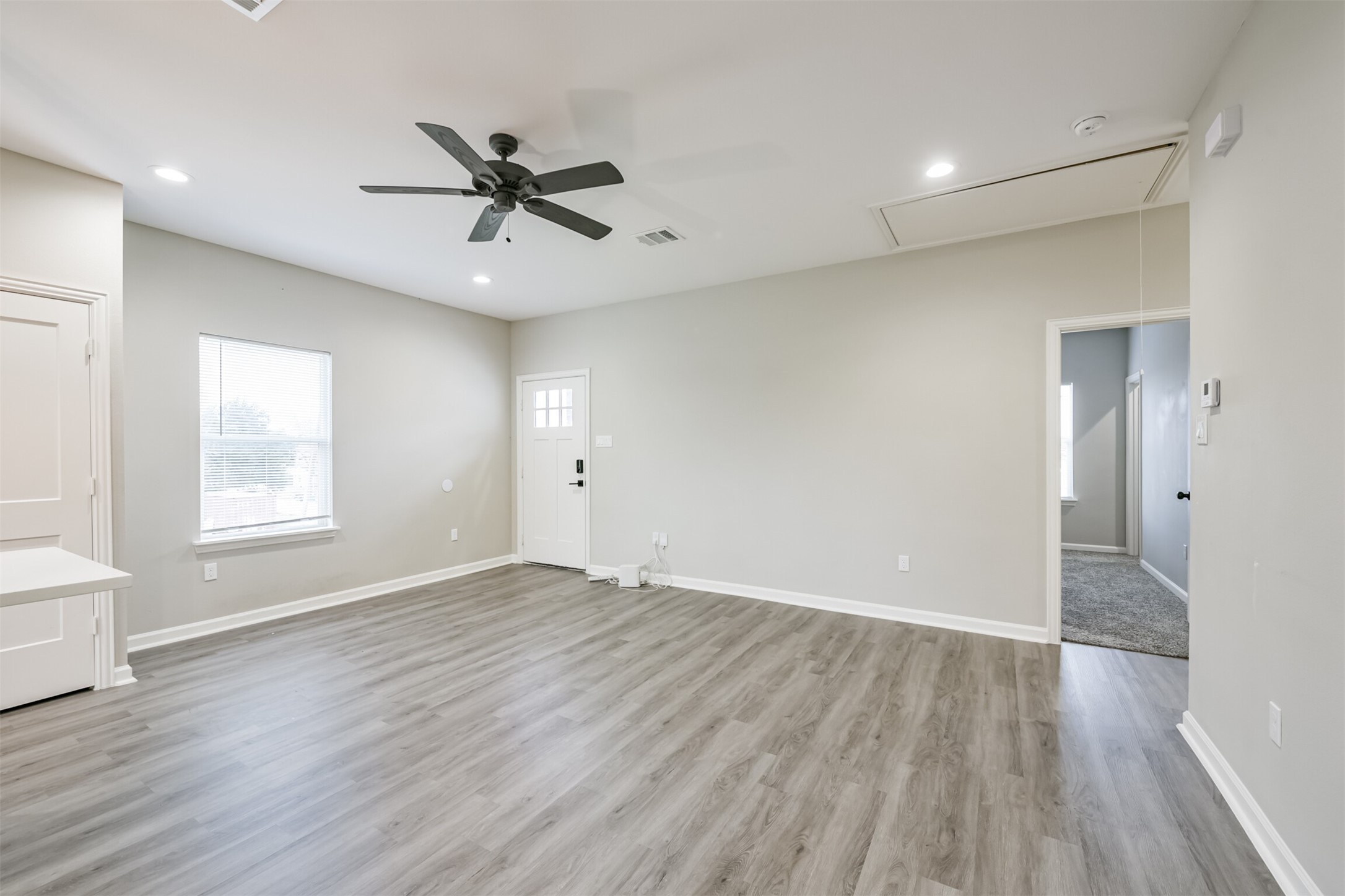 4405 Mallow Street B Property Photo 6