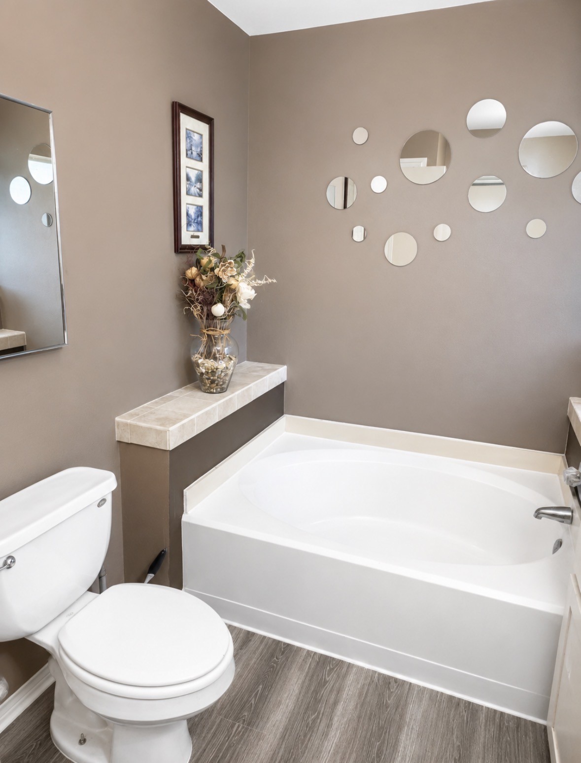 5302 Gladeside Drive Property Photo 6