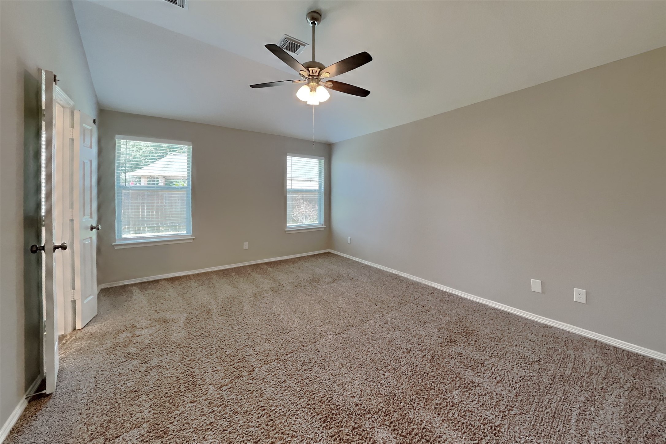 8307 Silver Lure Drive Property Photo 7