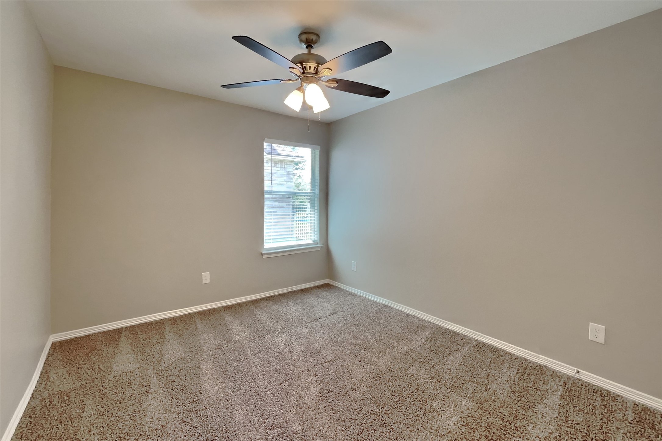 8307 Silver Lure Drive Property Photo 10