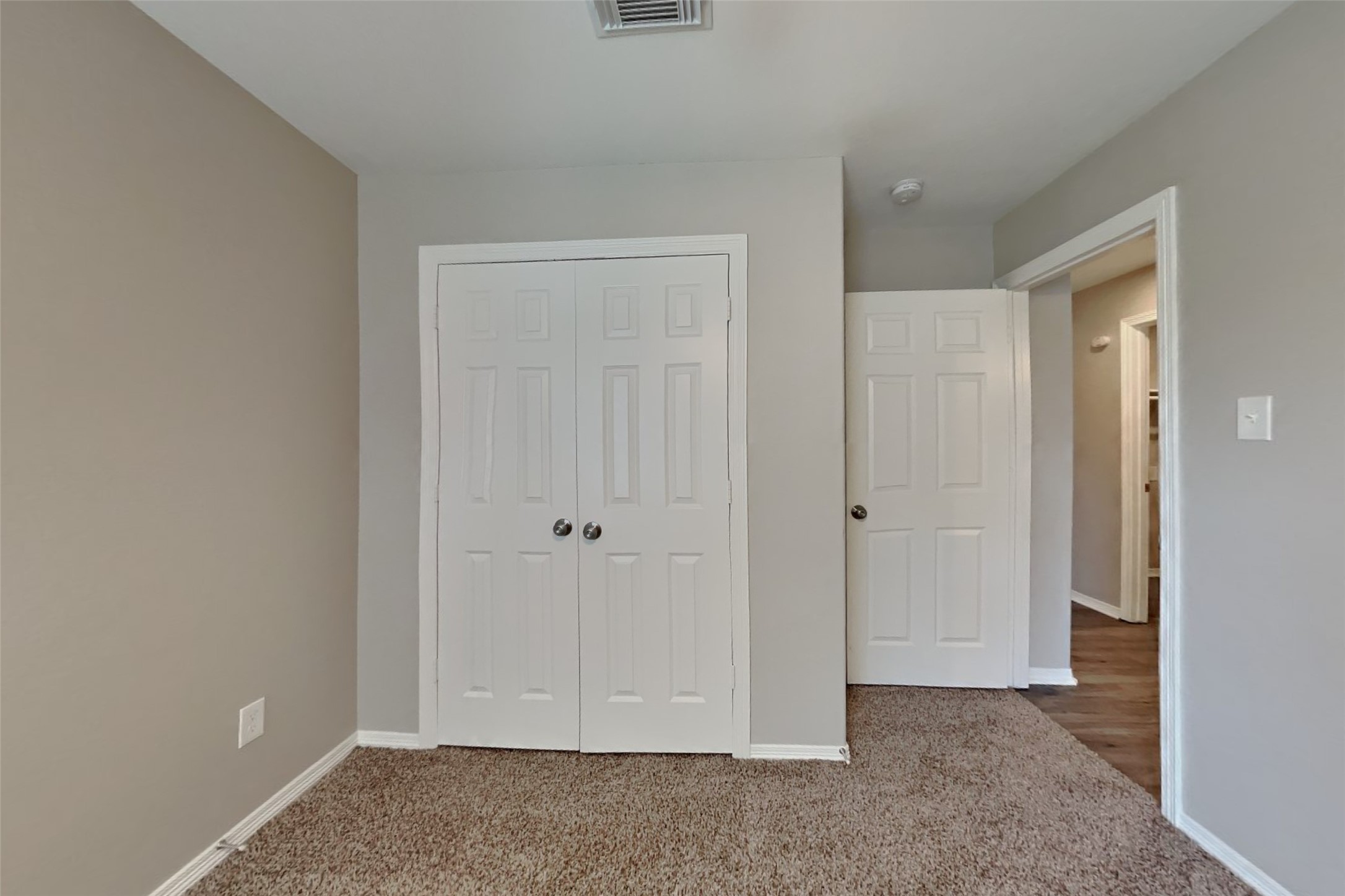 8307 Silver Lure Drive Property Photo 11
