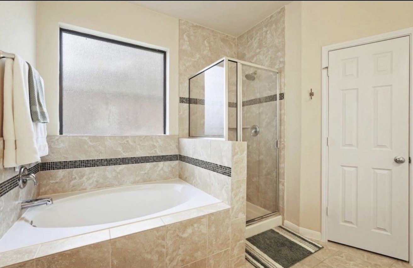 2027 Wembley Way Property Photo 9