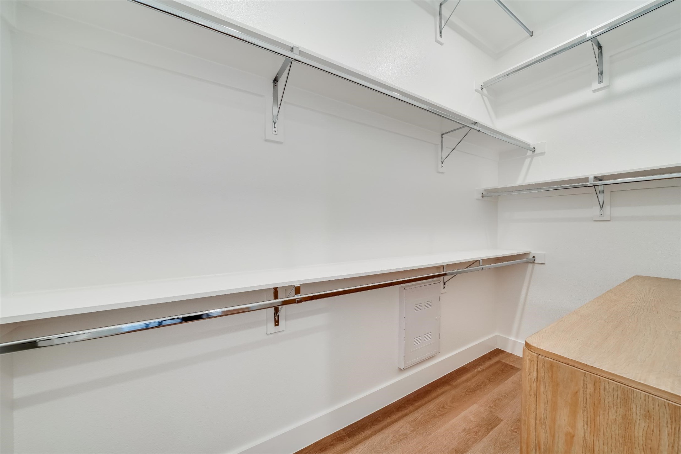 1601-218 Mustang Drive Property Photo 18
