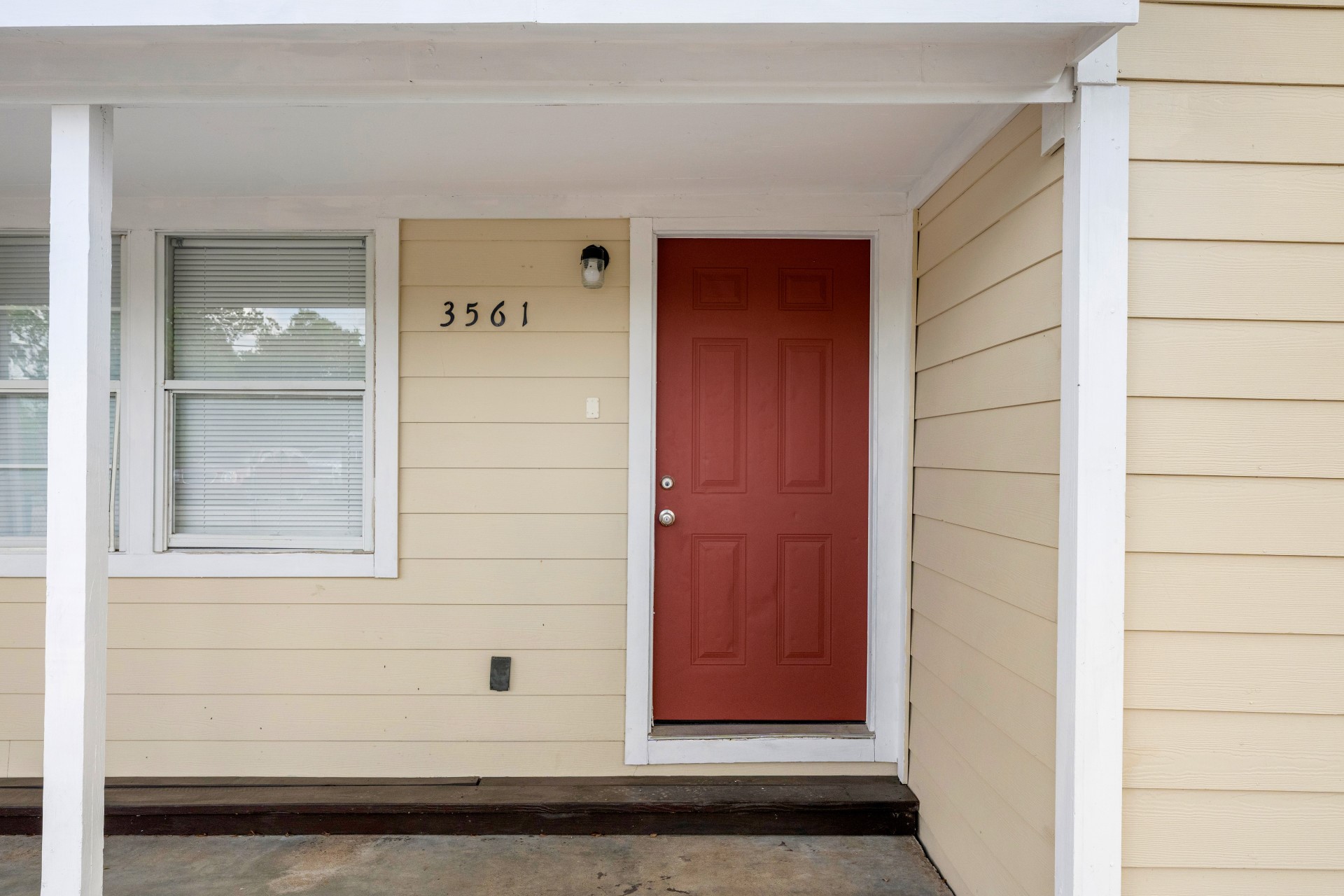 3561 Nathaniel Brown Street Property Photo 2