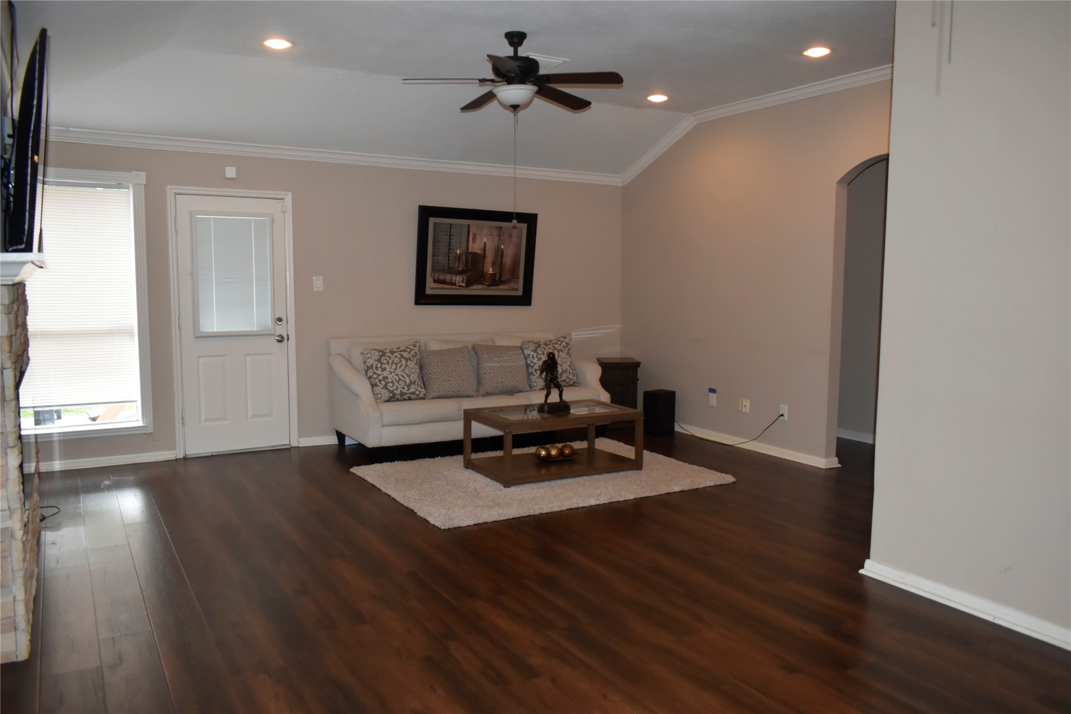 10519 N Newpark Drive Property Photo 5