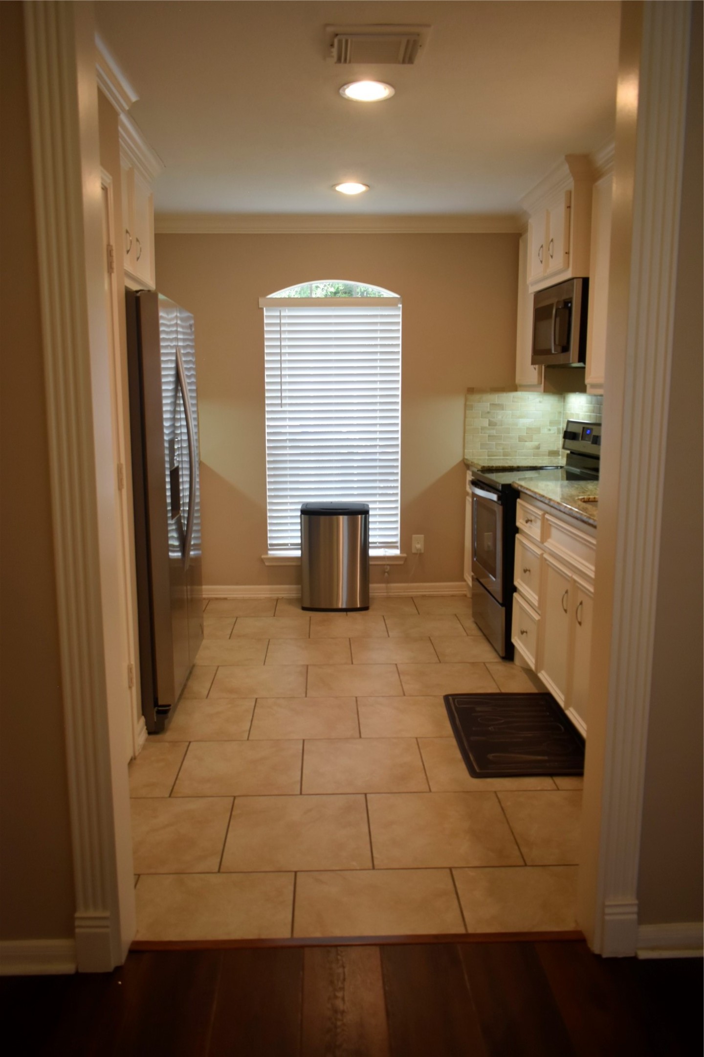 10519 N Newpark Drive Property Photo 6