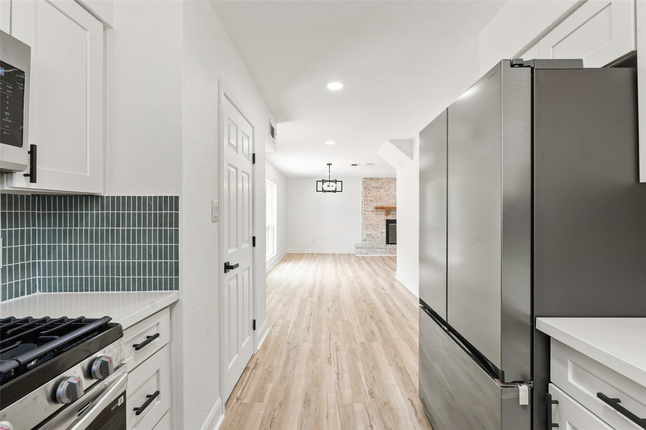 12217 Pine Lane Property Photo 14