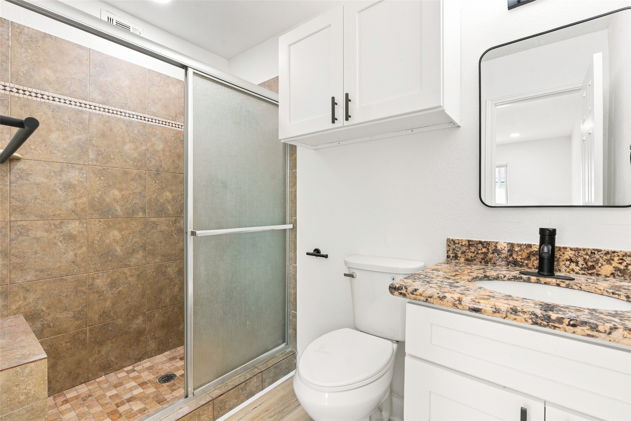 12217 Pine Lane Property Photo 17
