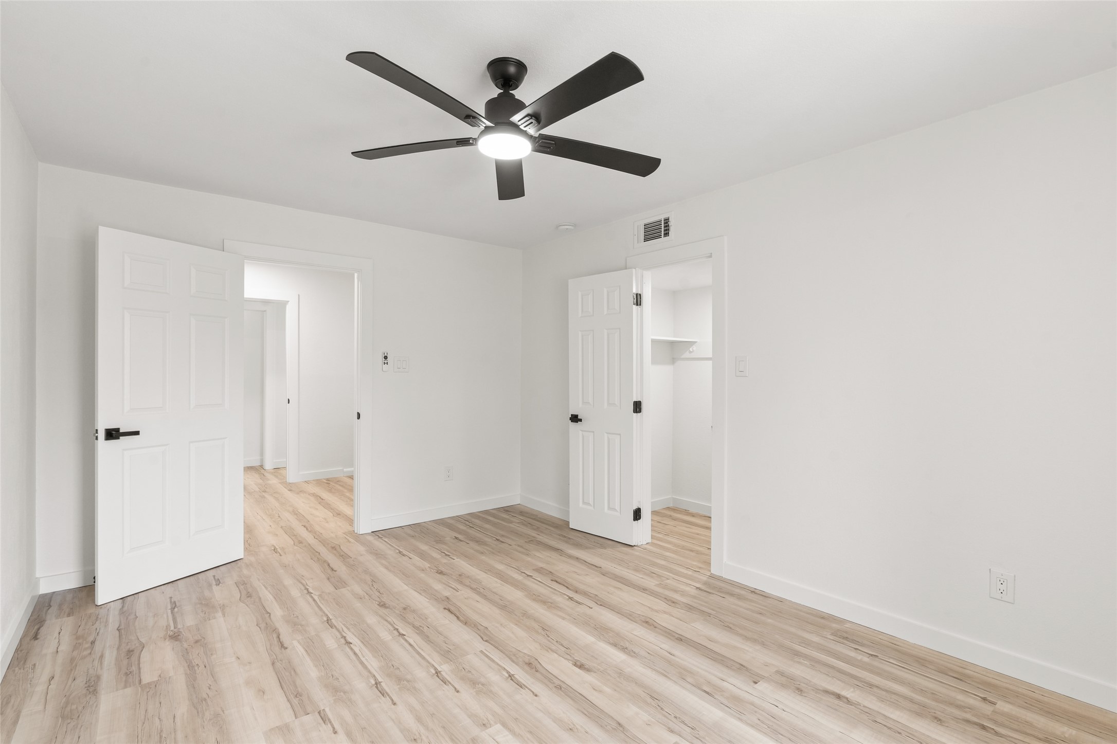 12217 Pine Lane Property Photo 21