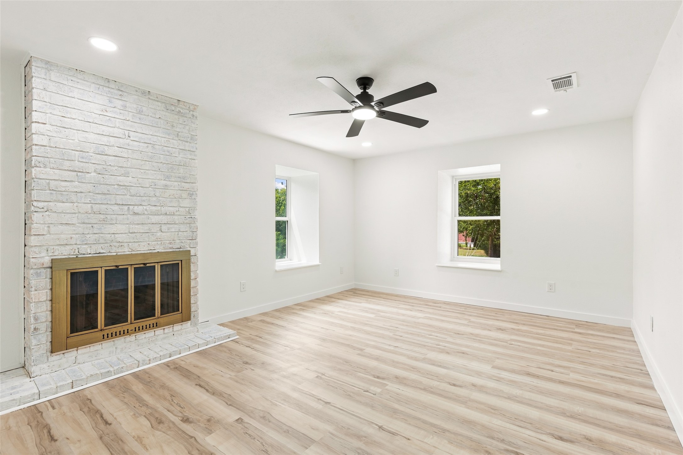 12217 Pine Lane Property Photo 23