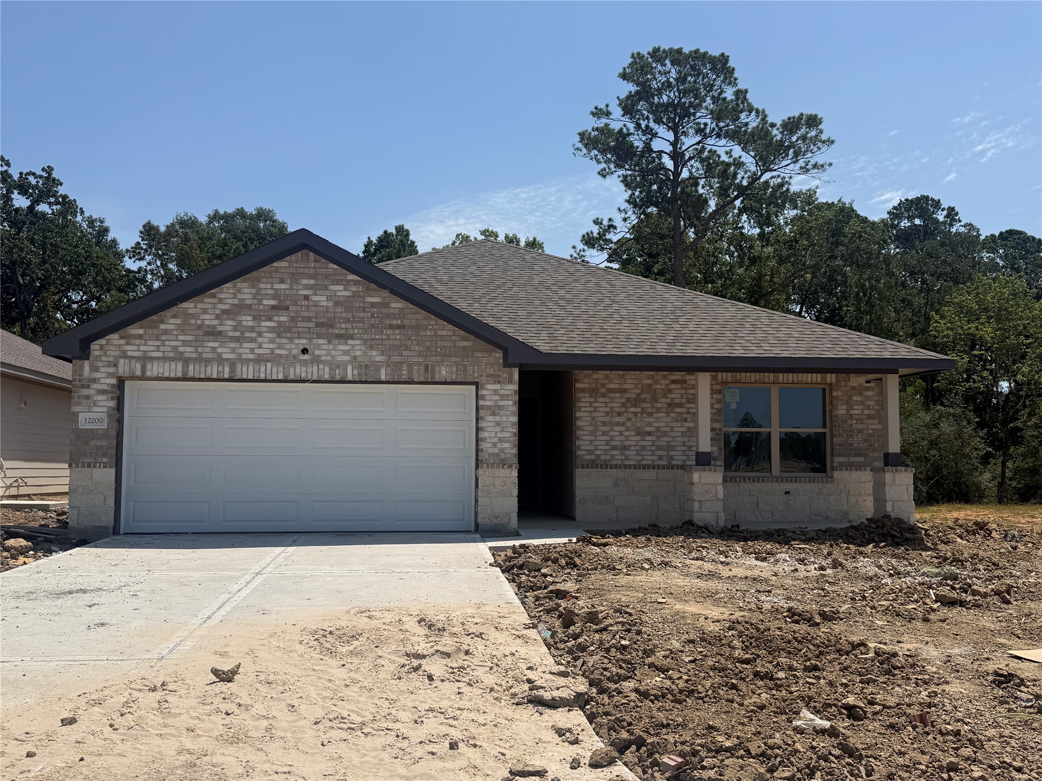 12200 Lexington Heights Drive Property Photo 1