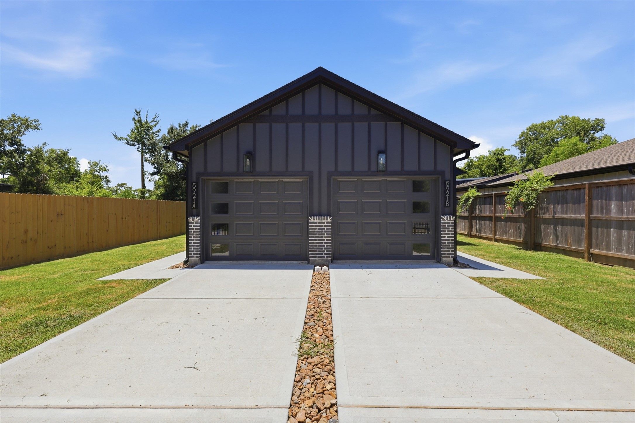 5921 Mountwood Street B Property Photo 2