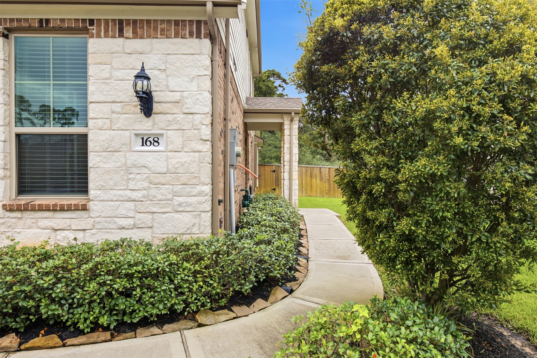 168 Skybranch Drive Property Photo 1